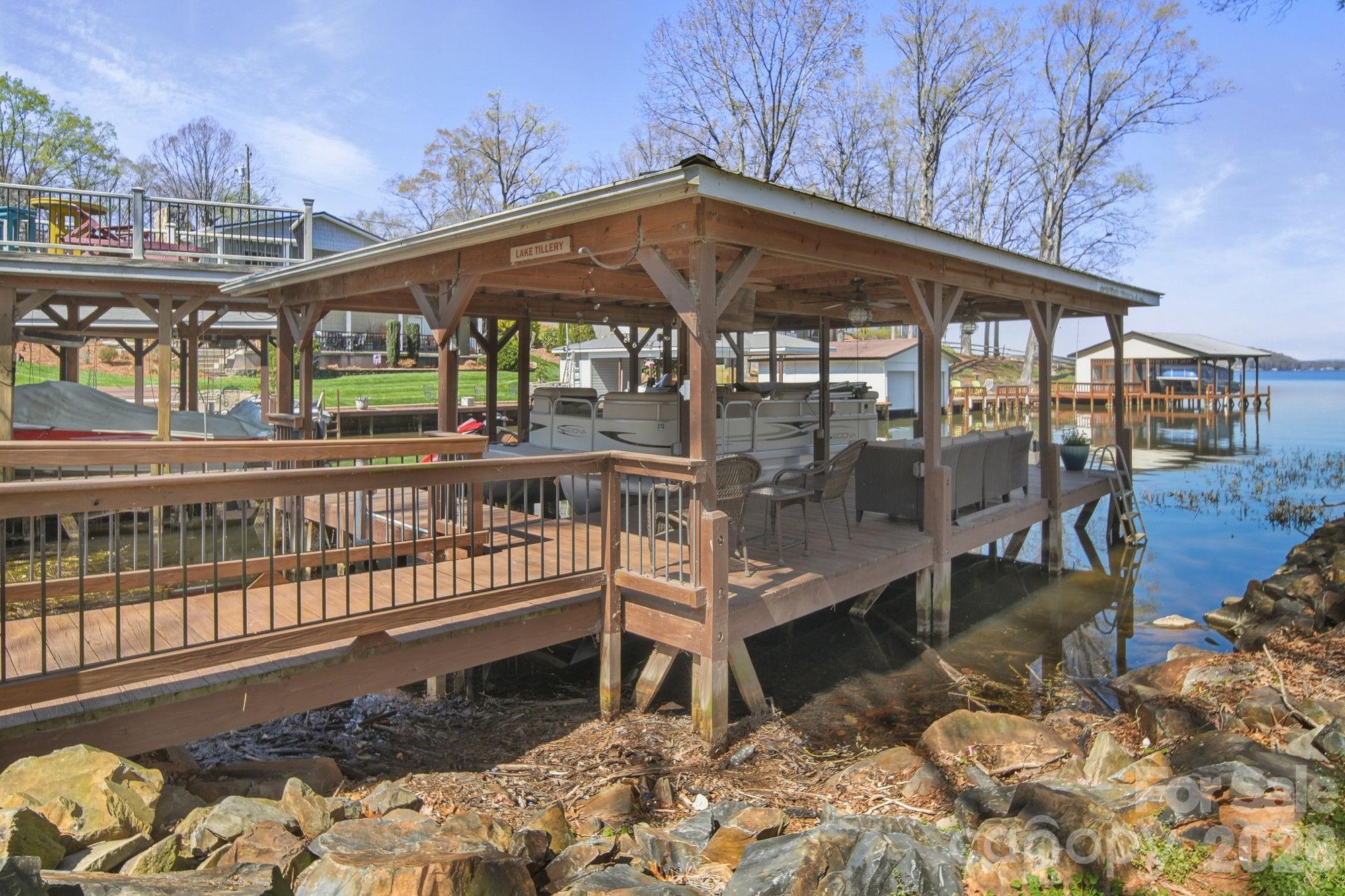 10773 Willow Oak Road — Norwood