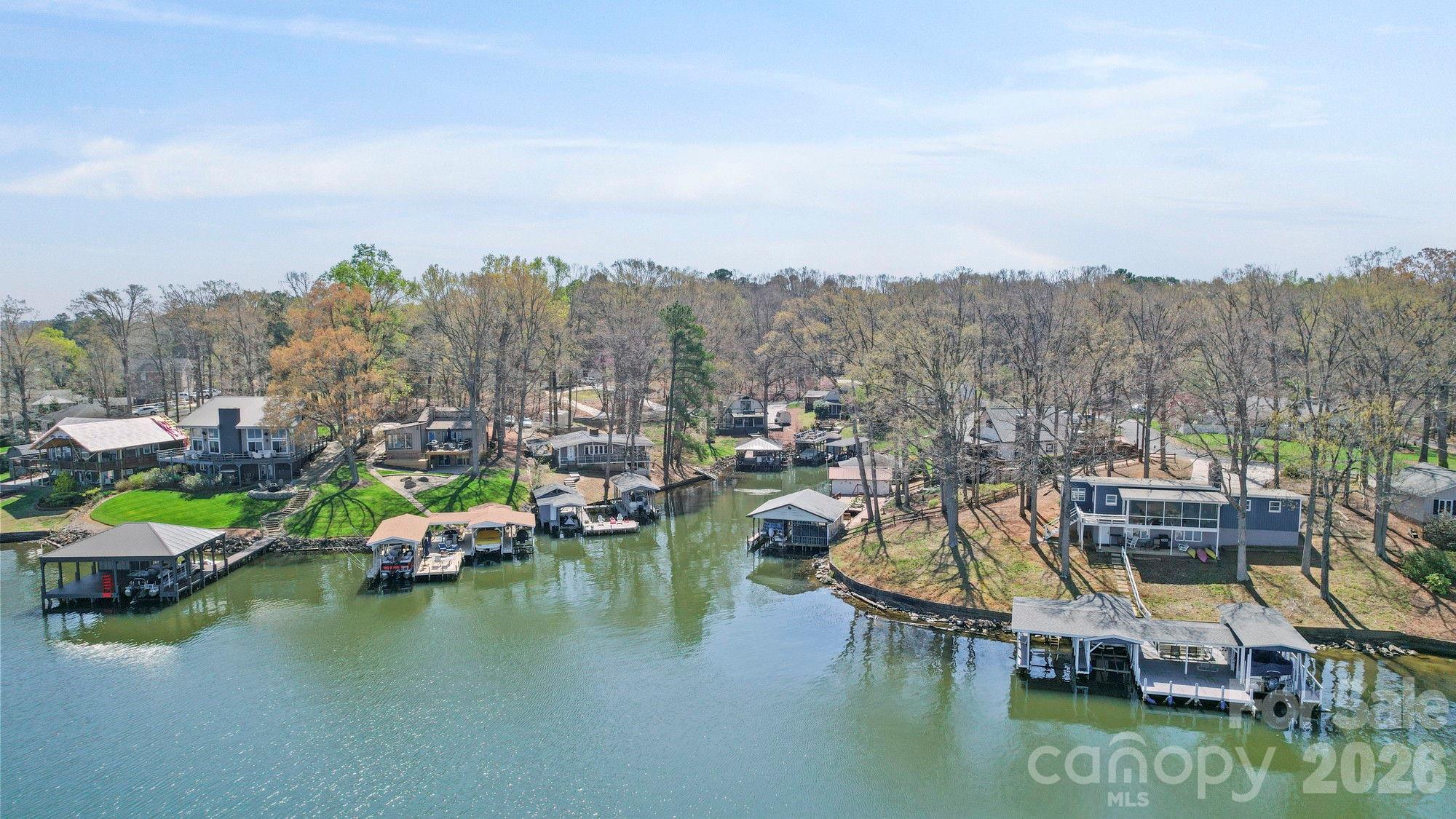 10773 Willow Oak Road — Norwood