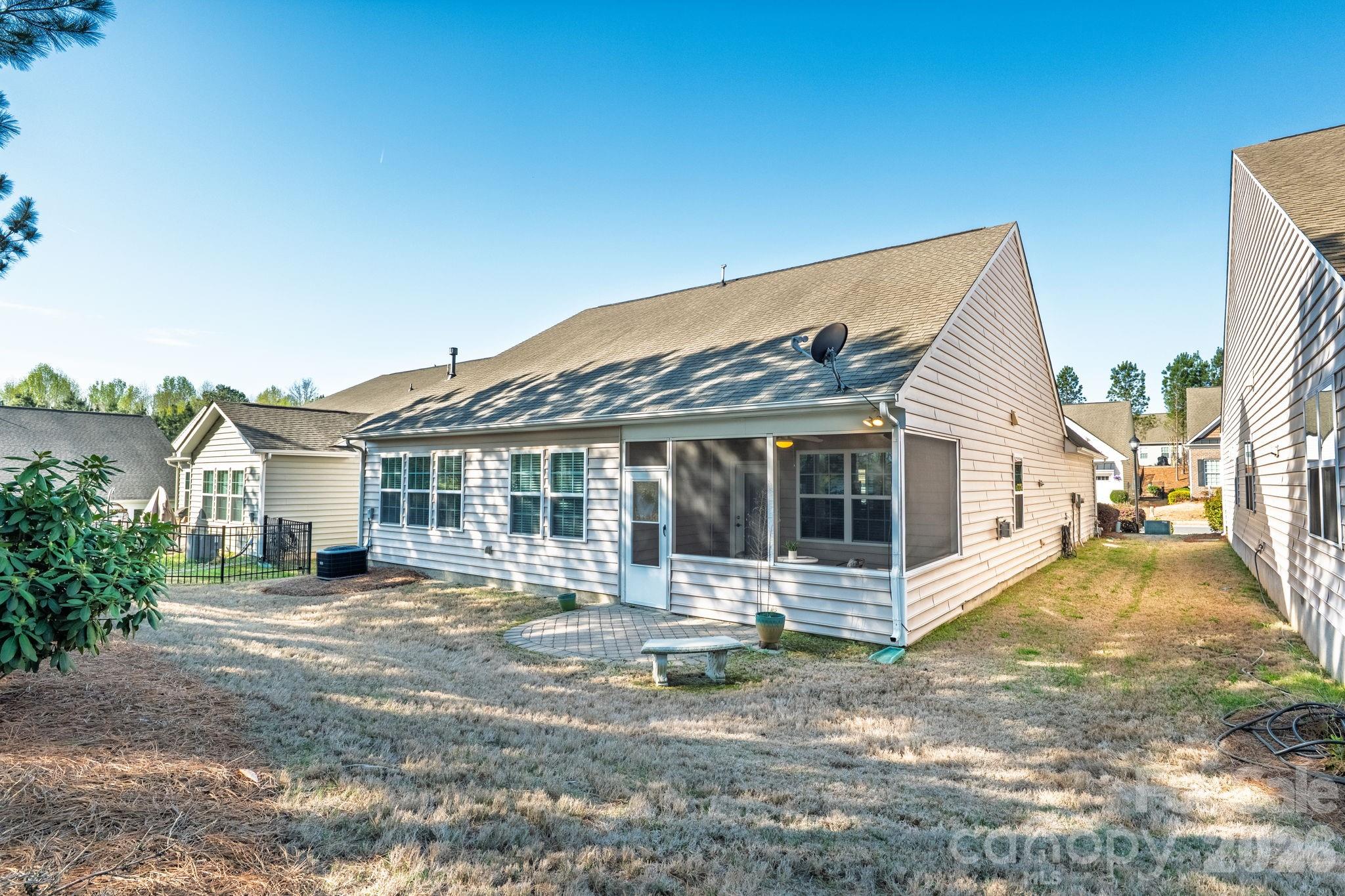 1016 Wells Lane — Fort Mill