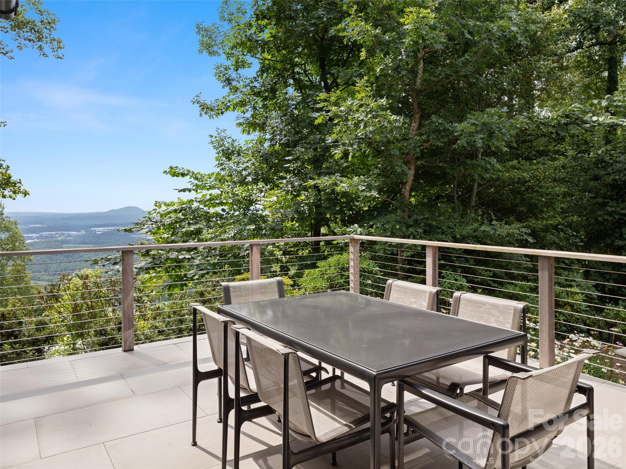 8 Deer Grass Court — Arden