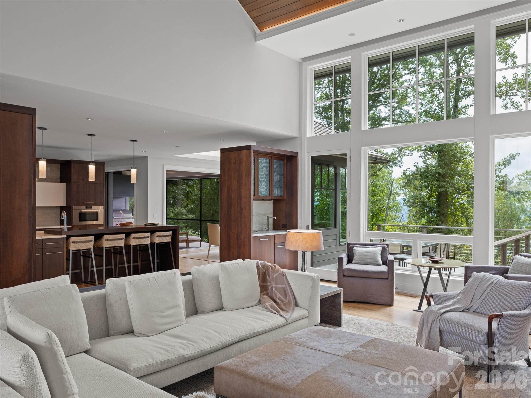 8 Deer Grass Court — Arden