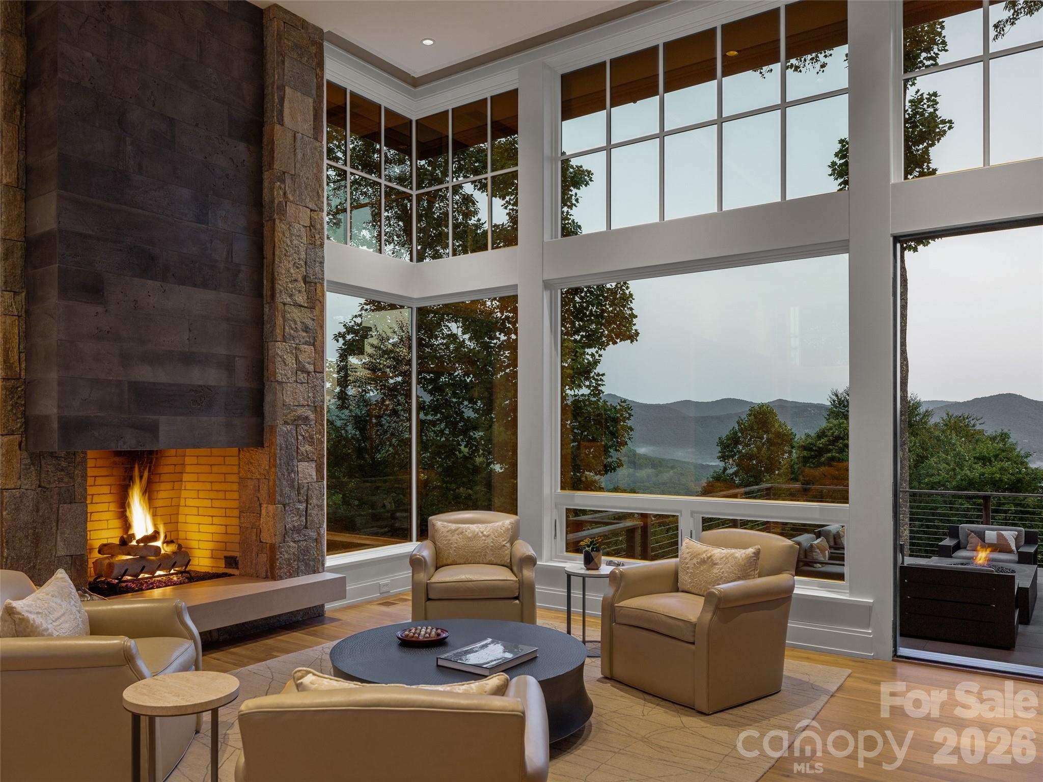 8 Deer Grass Court — Arden