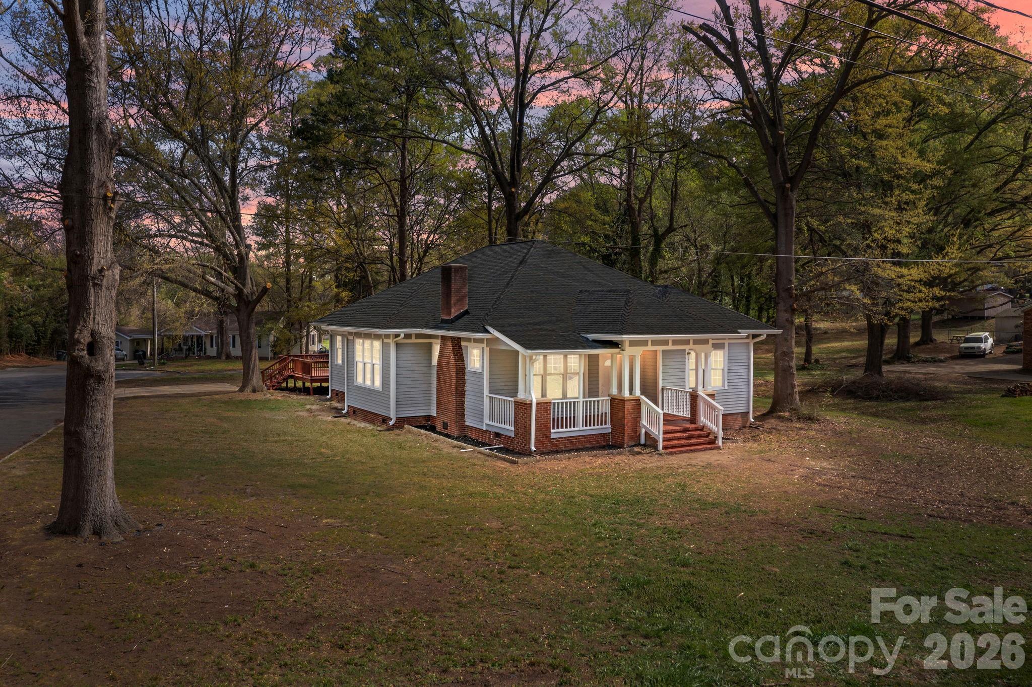 606 Townsend Avenue — Gastonia