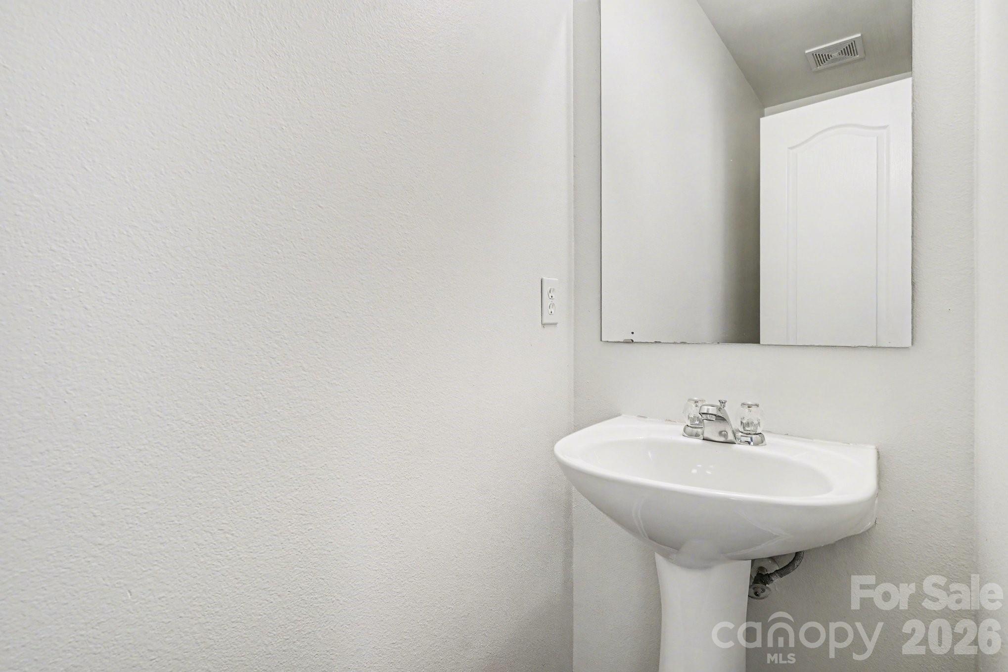 911 Swearngan Ridge Court — Charlotte