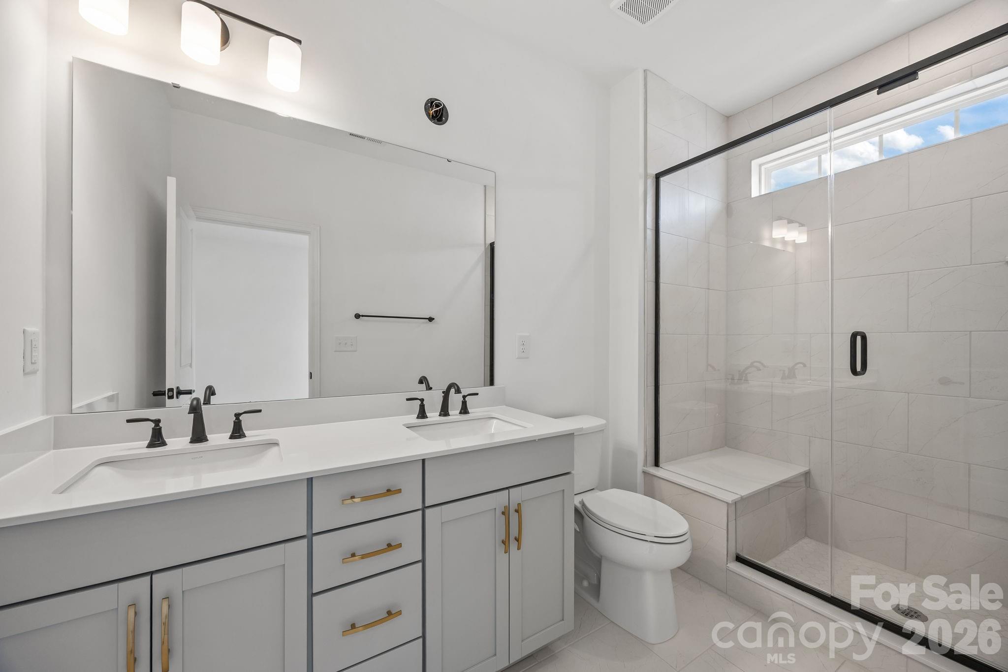 7028 Westrow Avenue — Charlotte