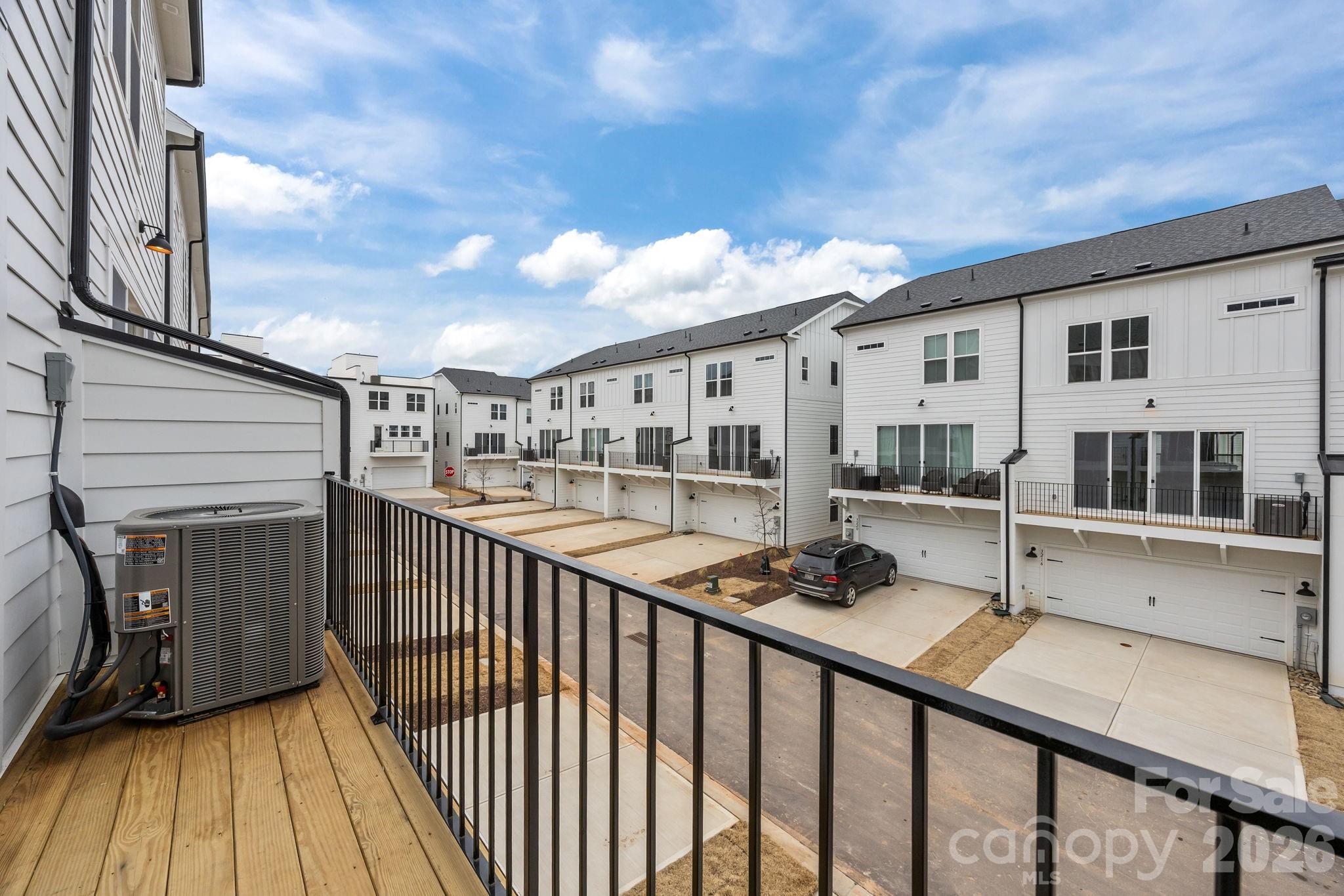 7028 Westrow Avenue — Charlotte