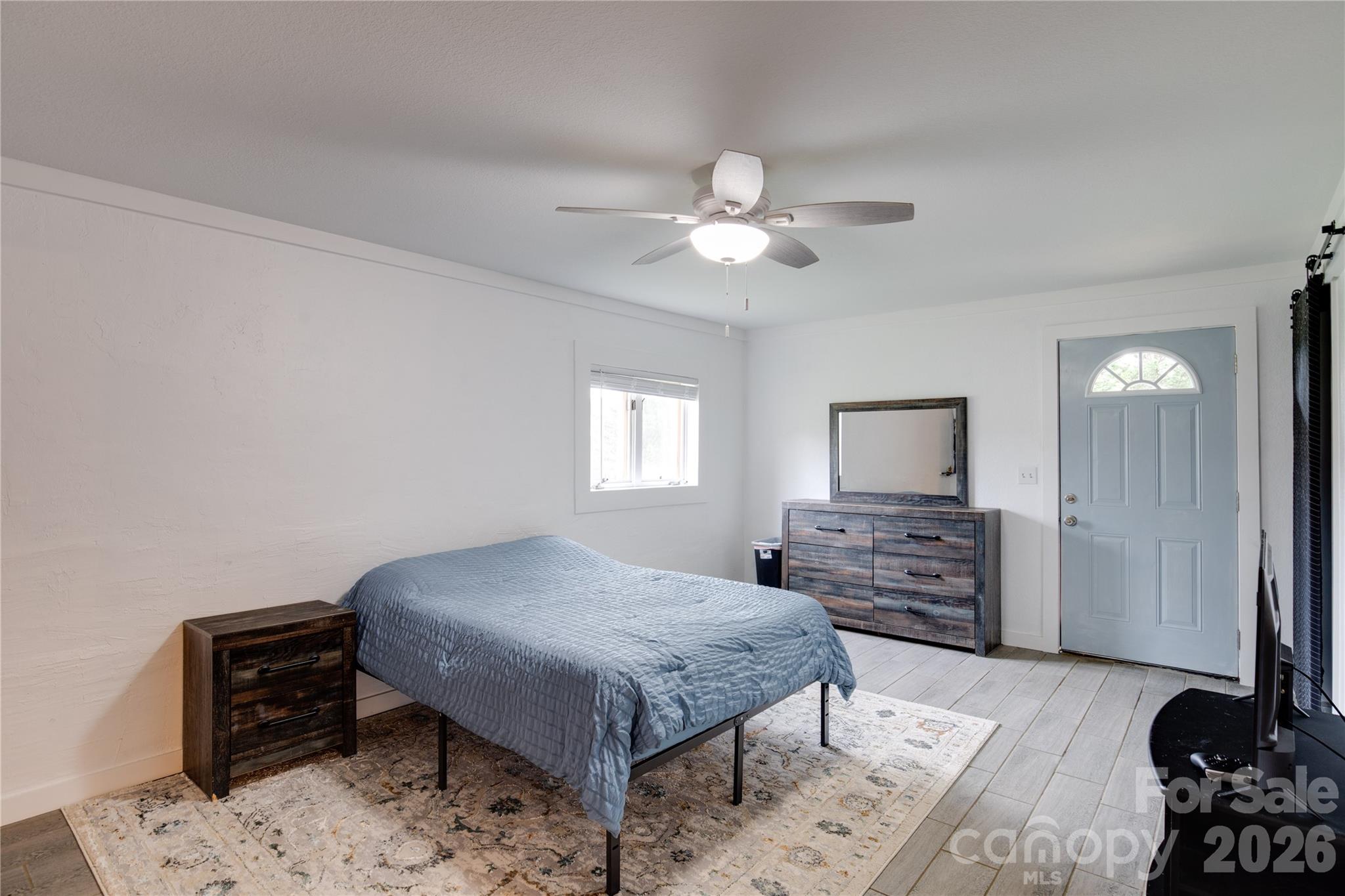 107 Shepard Way — Burnsville