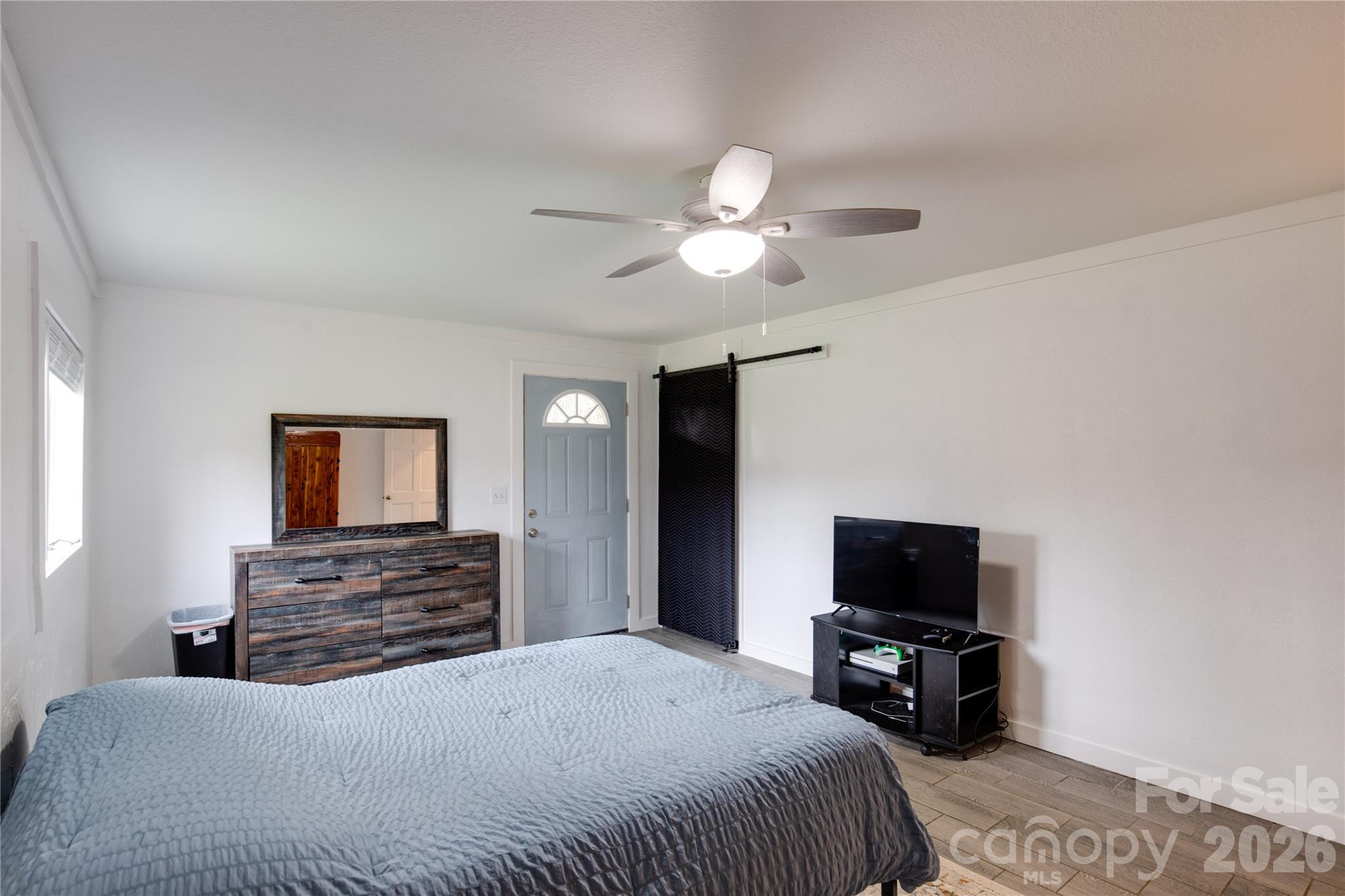 107 Shepard Way — Burnsville
