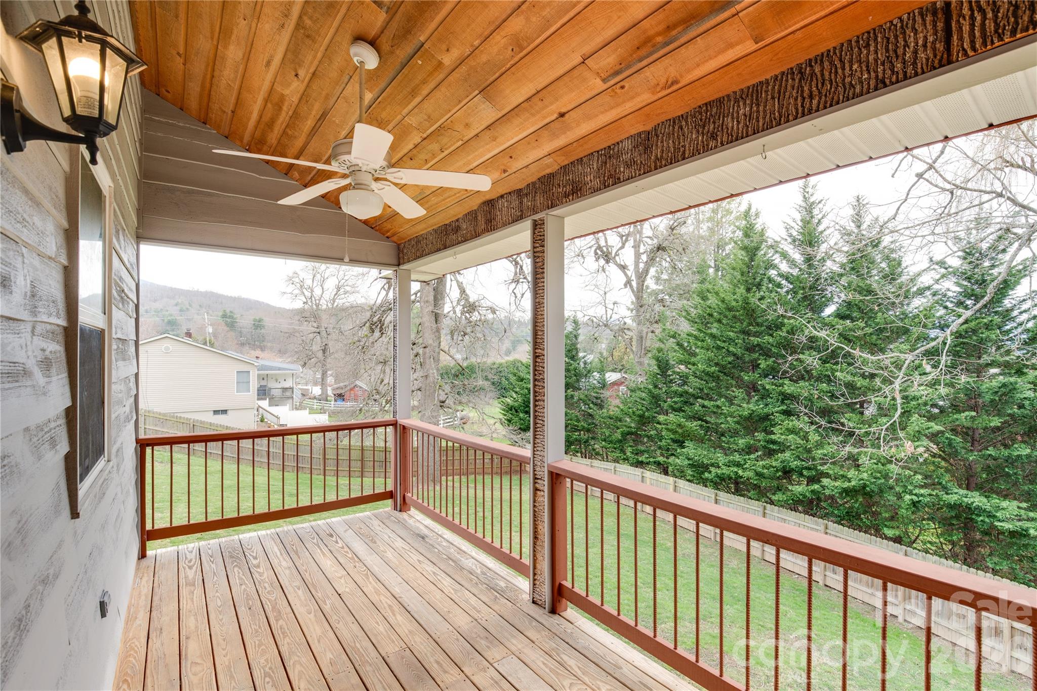 107 Shepard Way — Burnsville