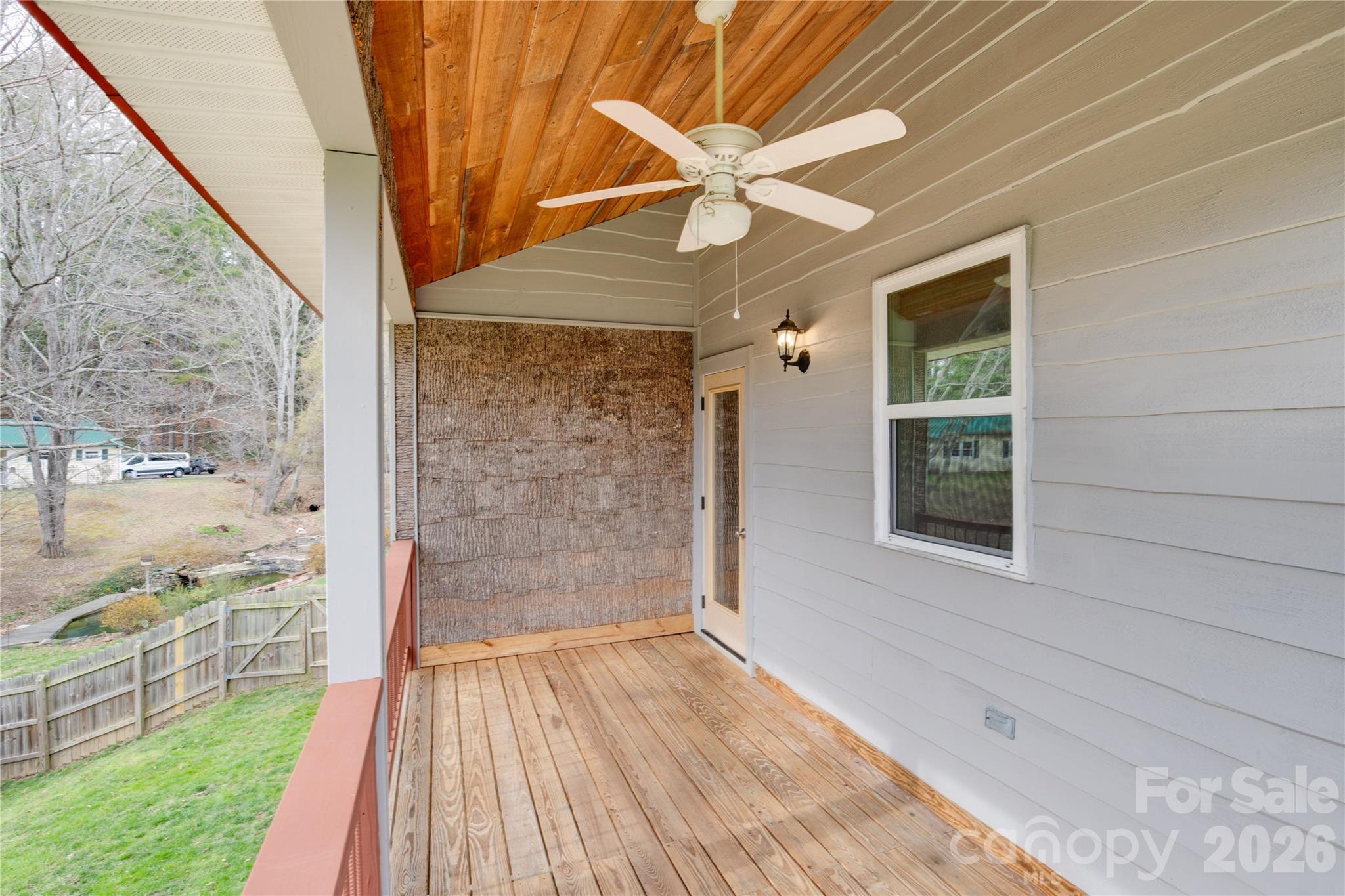 107 Shepard Way — Burnsville