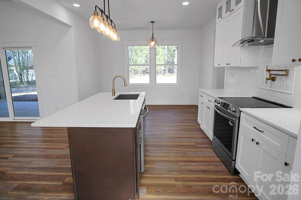 404 JC Dellinger Road — Cherryville