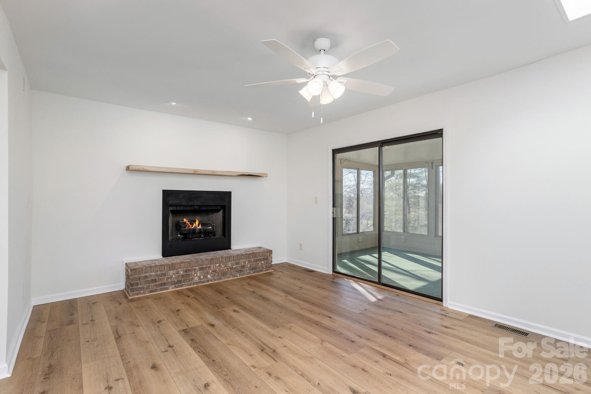 3113 Primrose Drive — Hendersonville