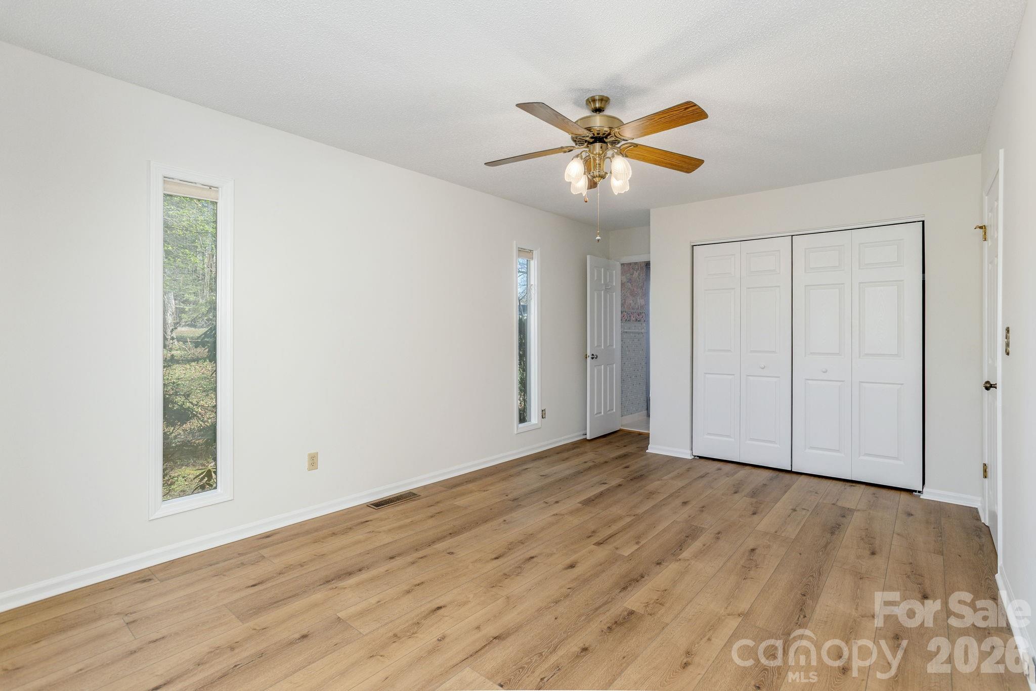 3113 Primrose Drive — Hendersonville