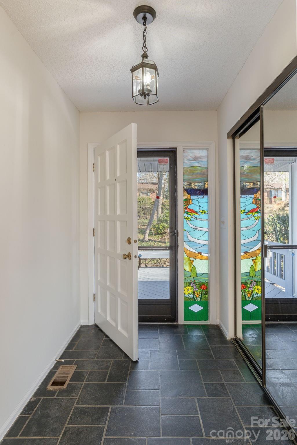 3113 Primrose Drive — Hendersonville
