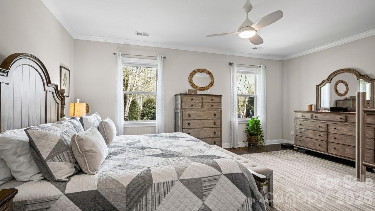 4846 Looking Glass Trail — Denver