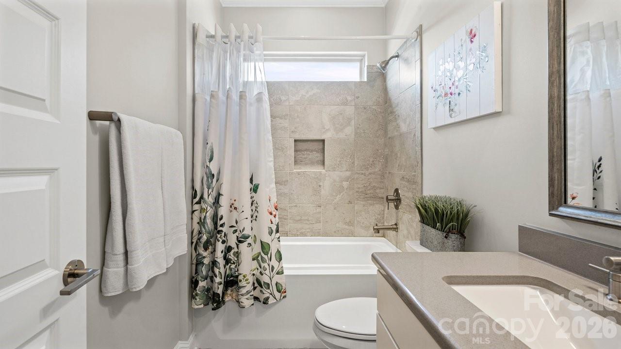 4846 Looking Glass Trail — Denver