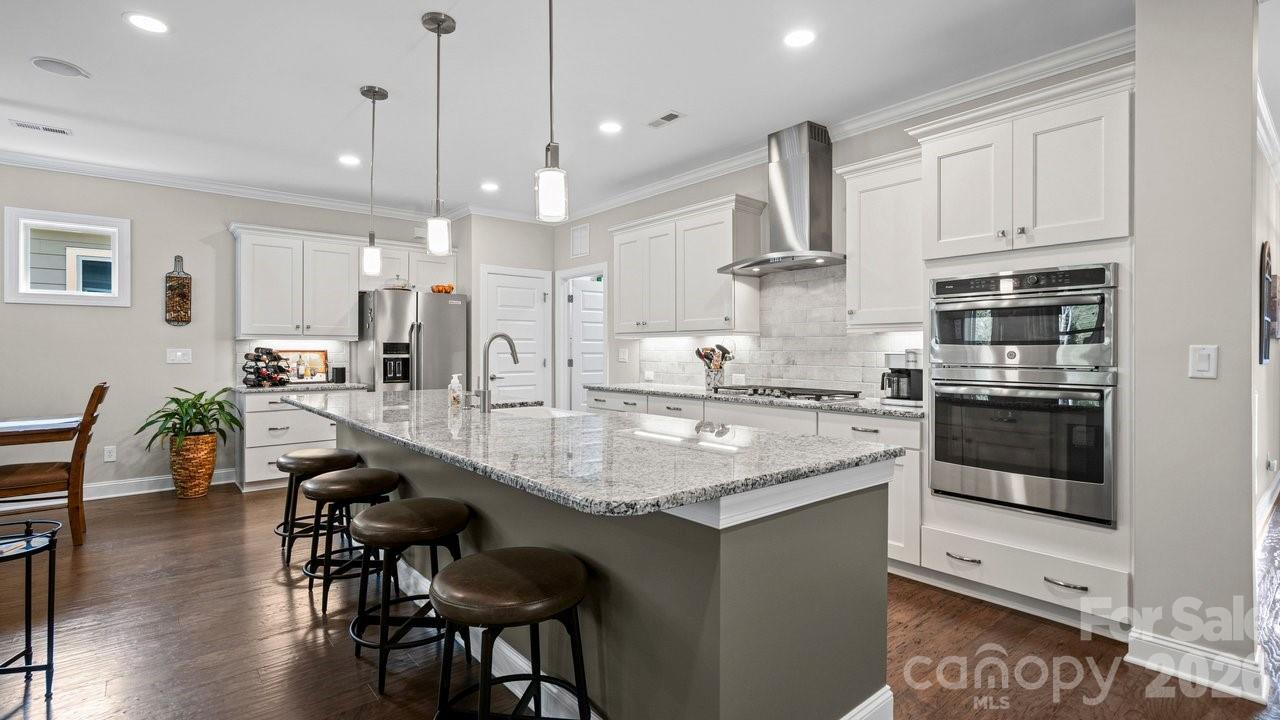 4846 Looking Glass Trail — Denver