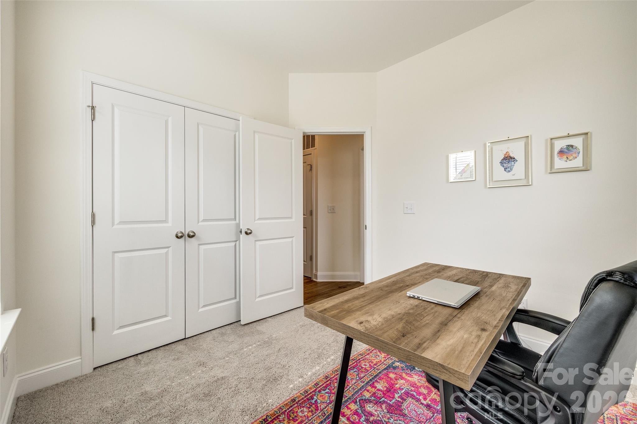 400 Simeon Drive — Charlotte