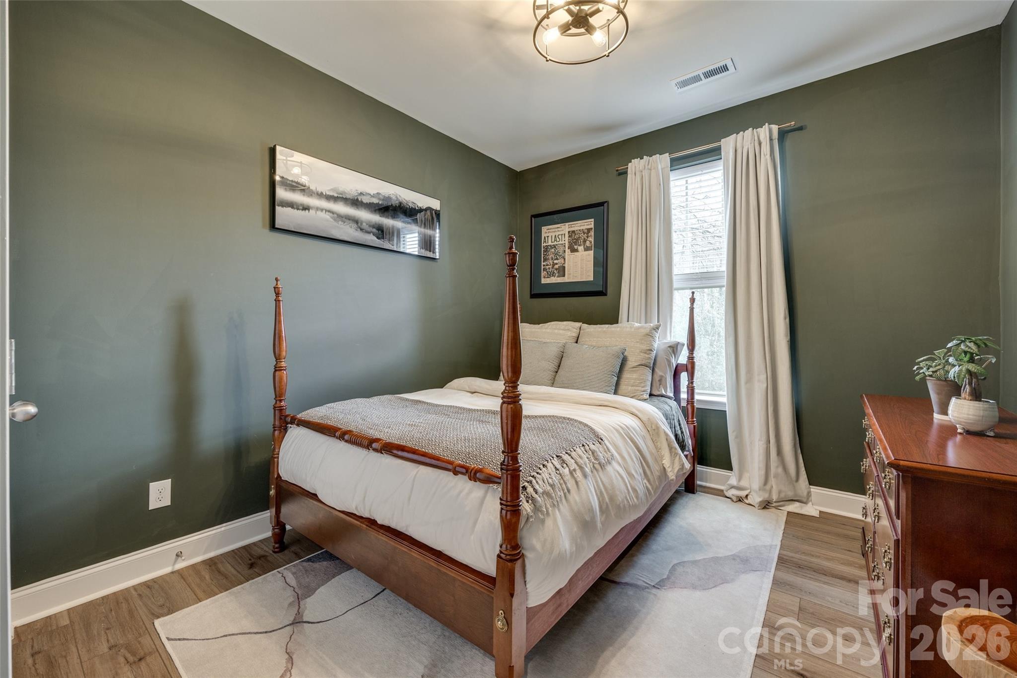 400 Simeon Drive — Charlotte