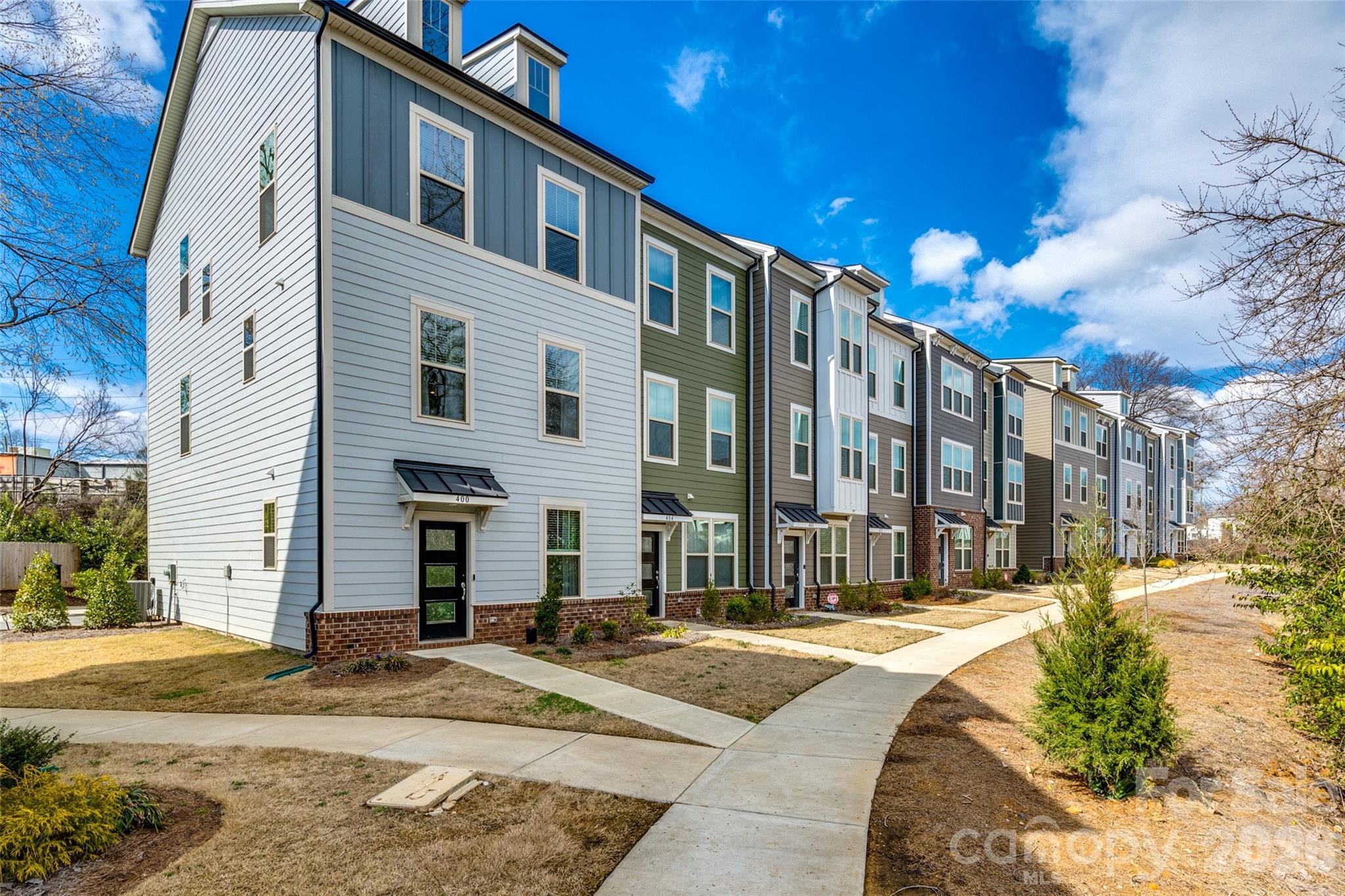 400 Simeon Drive — Charlotte