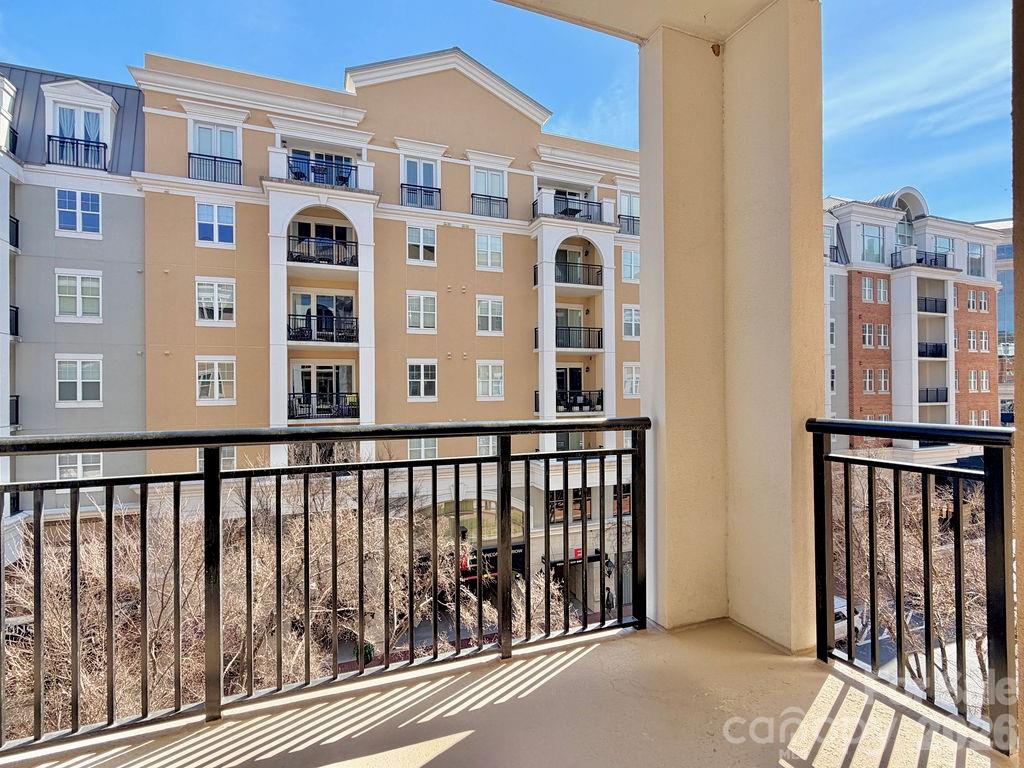 4620 Piedmont Row Drive #410 — Charlotte