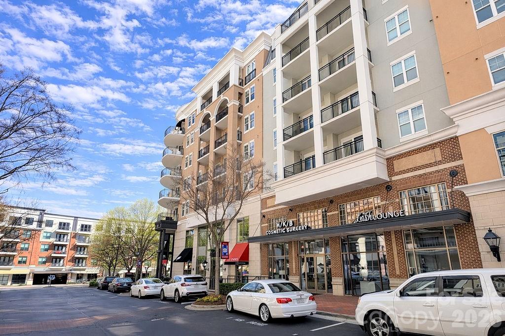 4620 Piedmont Row Drive #410 — Charlotte