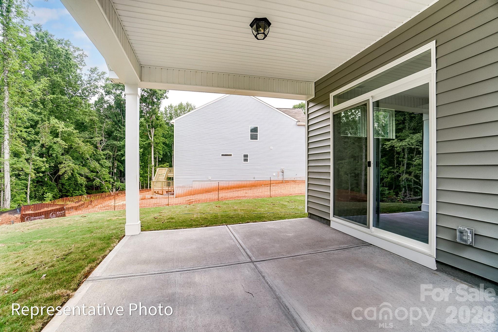 5917 New River Drive — Huntersville