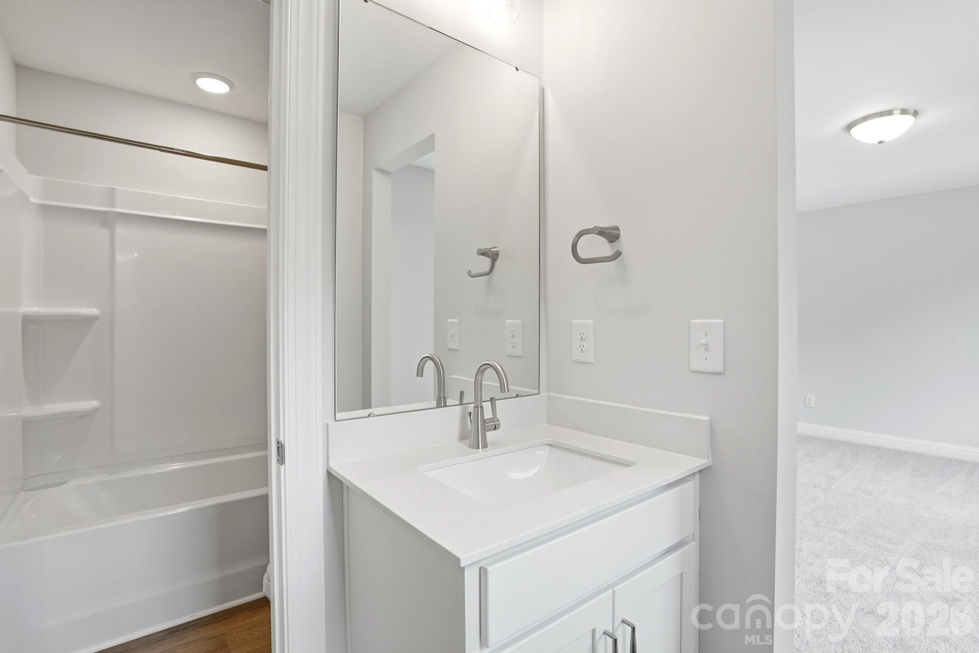 5917 New River Drive — Huntersville