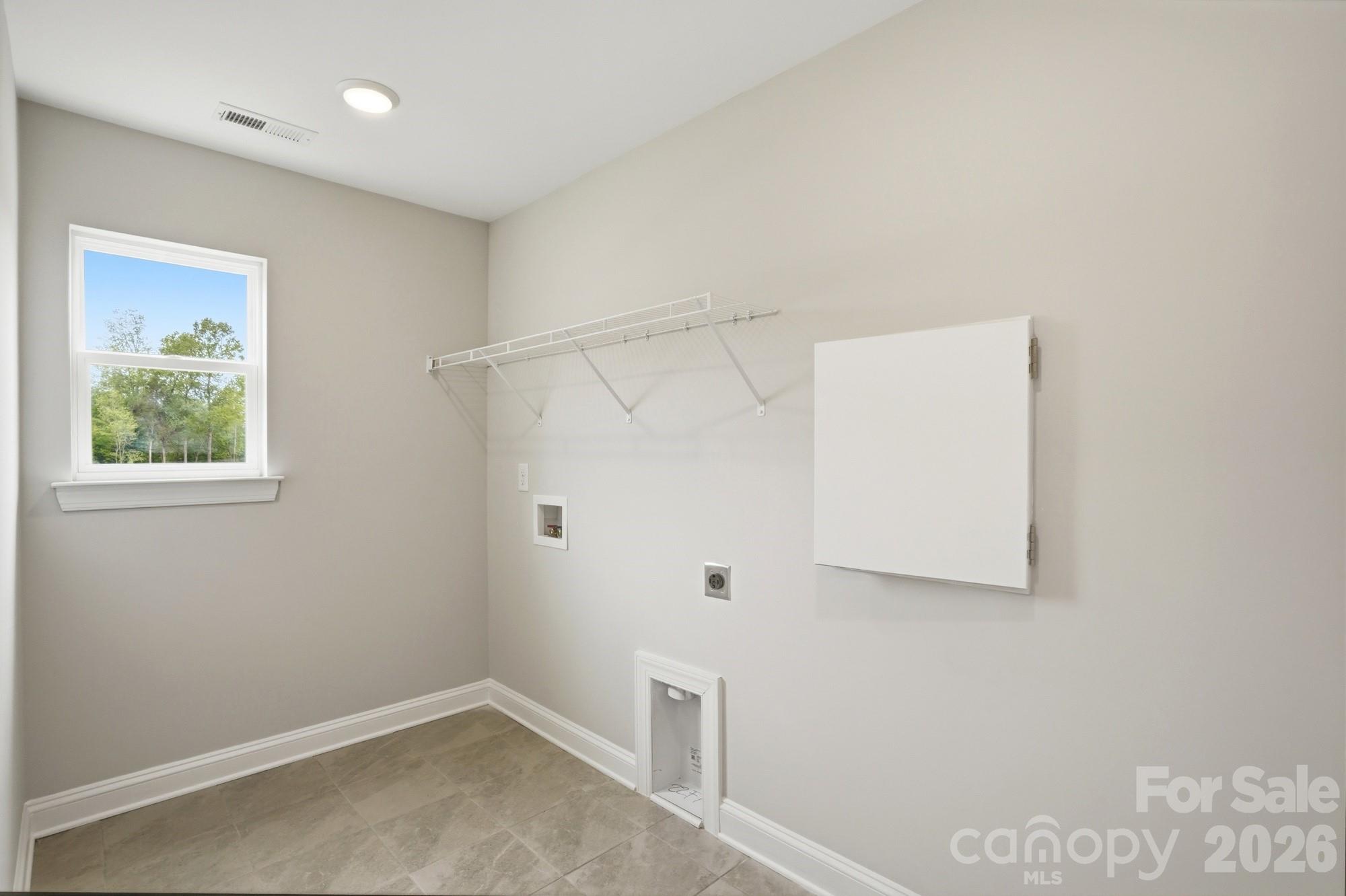 5917 New River Drive — Huntersville