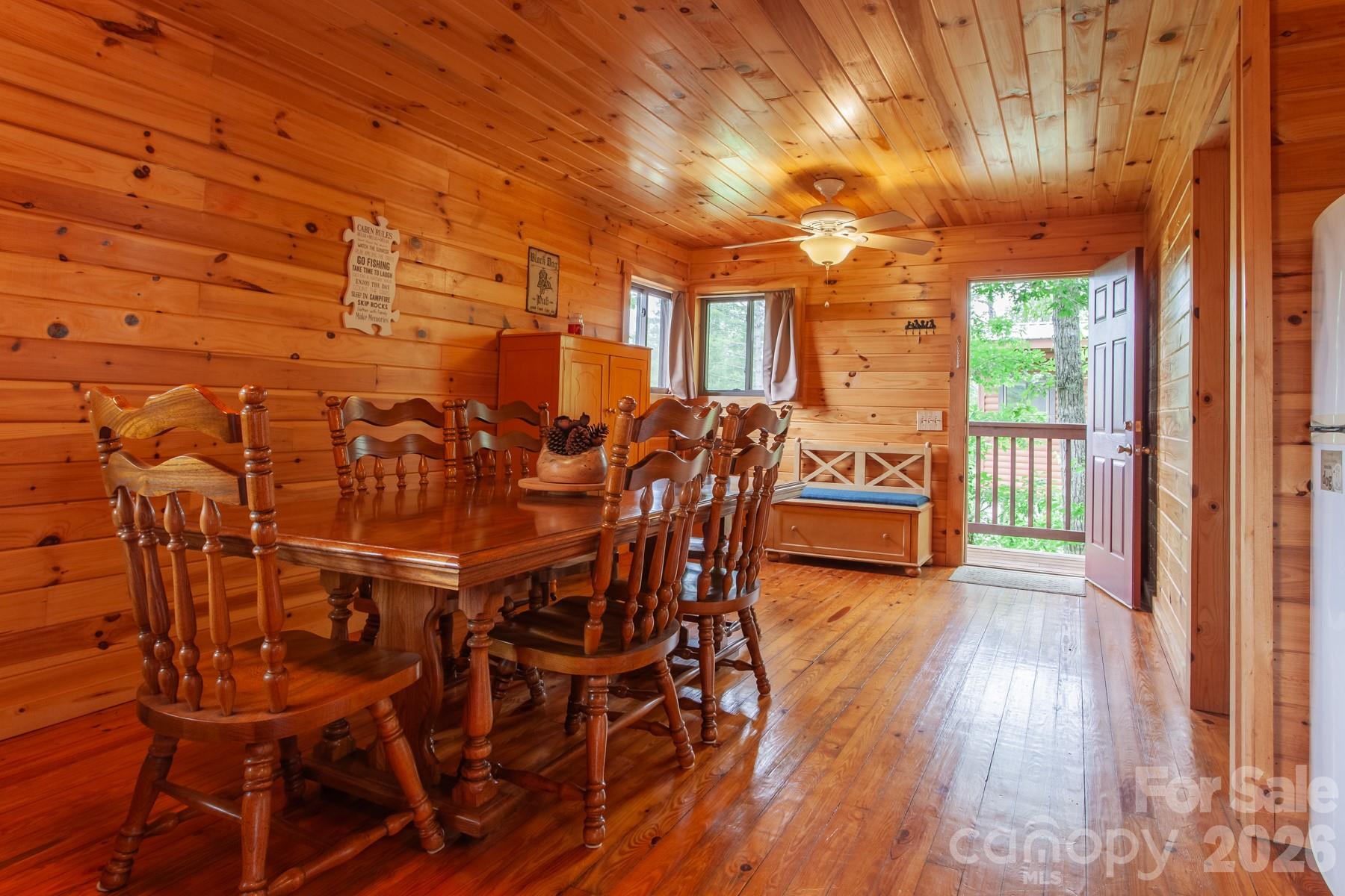 307 Blue Ridge Parkway — Bryson City