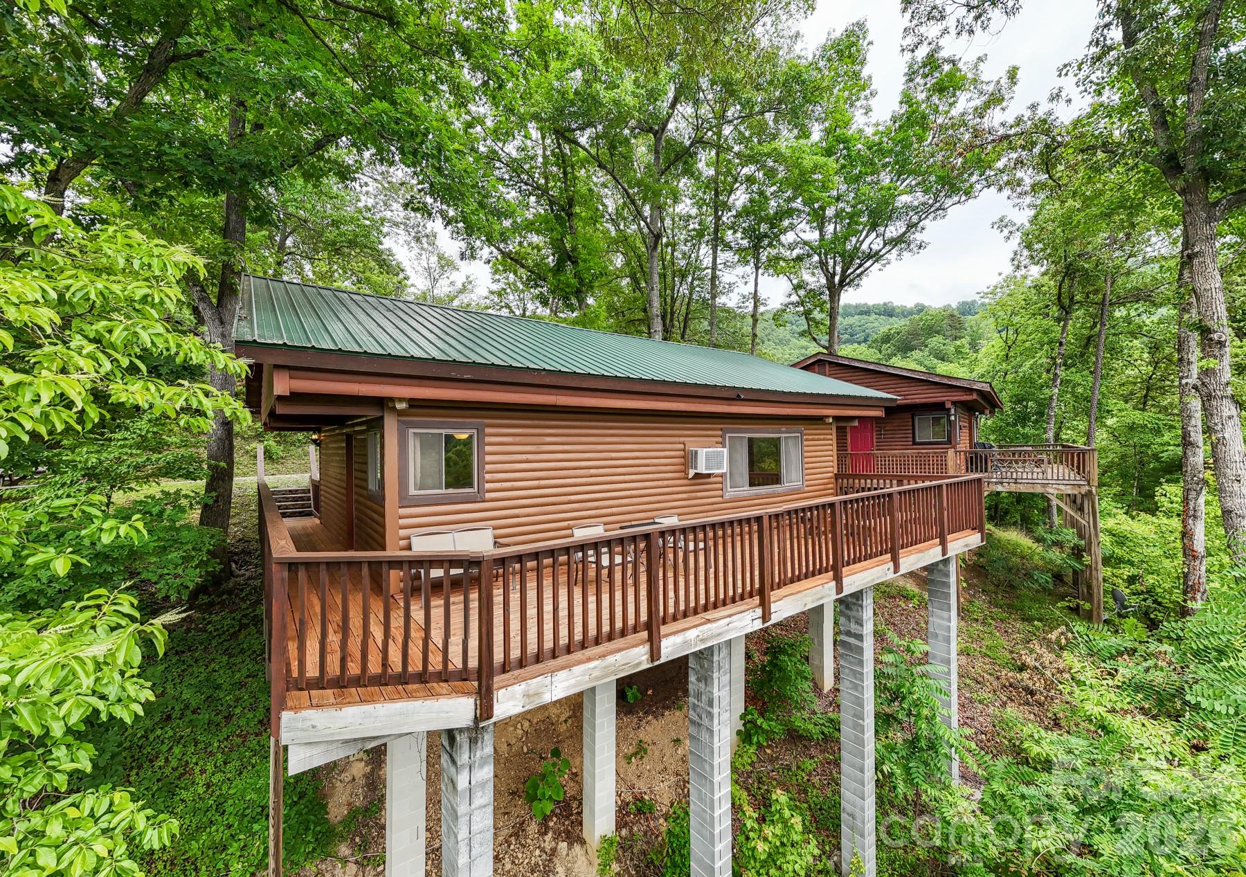 307 Blue Ridge Parkway — Bryson City