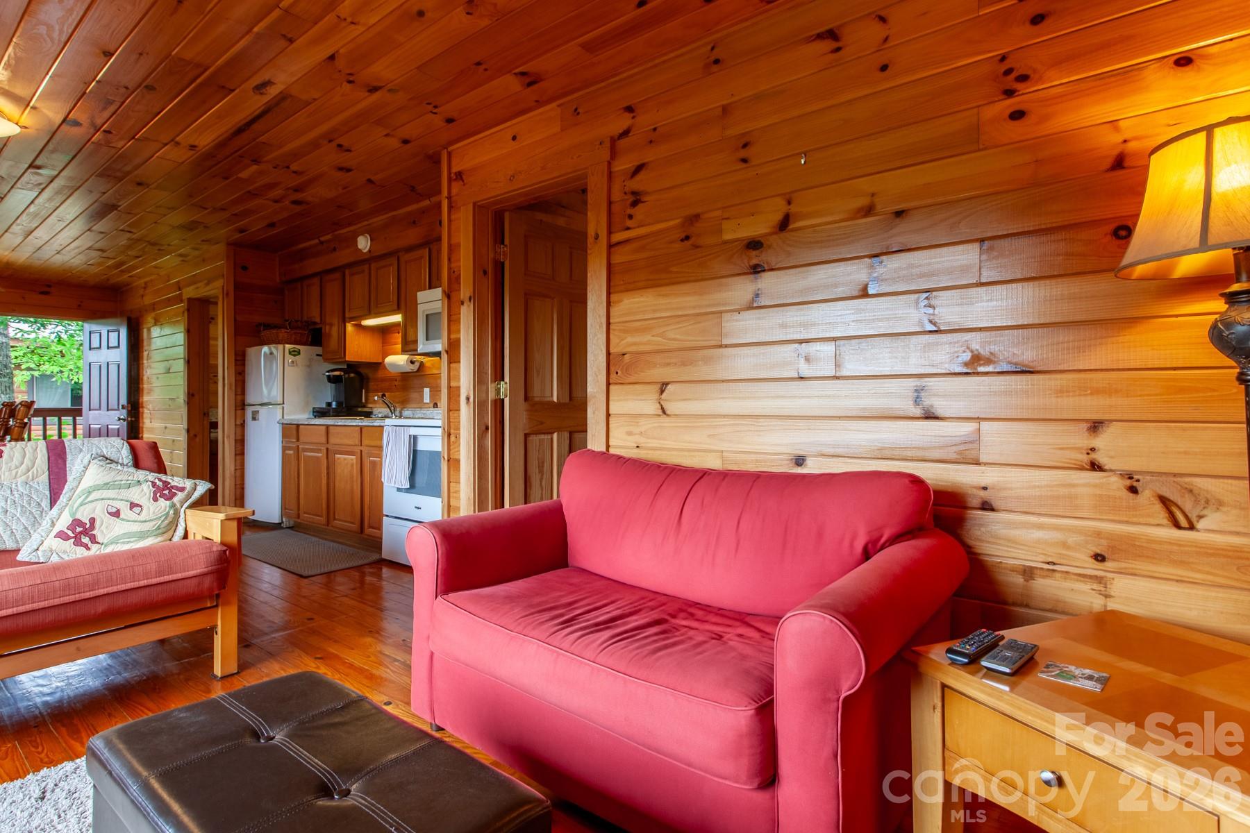 307 Blue Ridge Parkway — Bryson City