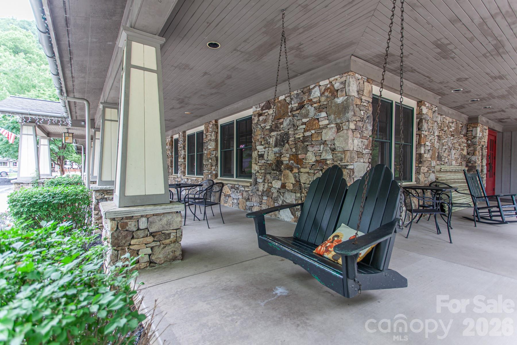 307 Blue Ridge Parkway — Bryson City
