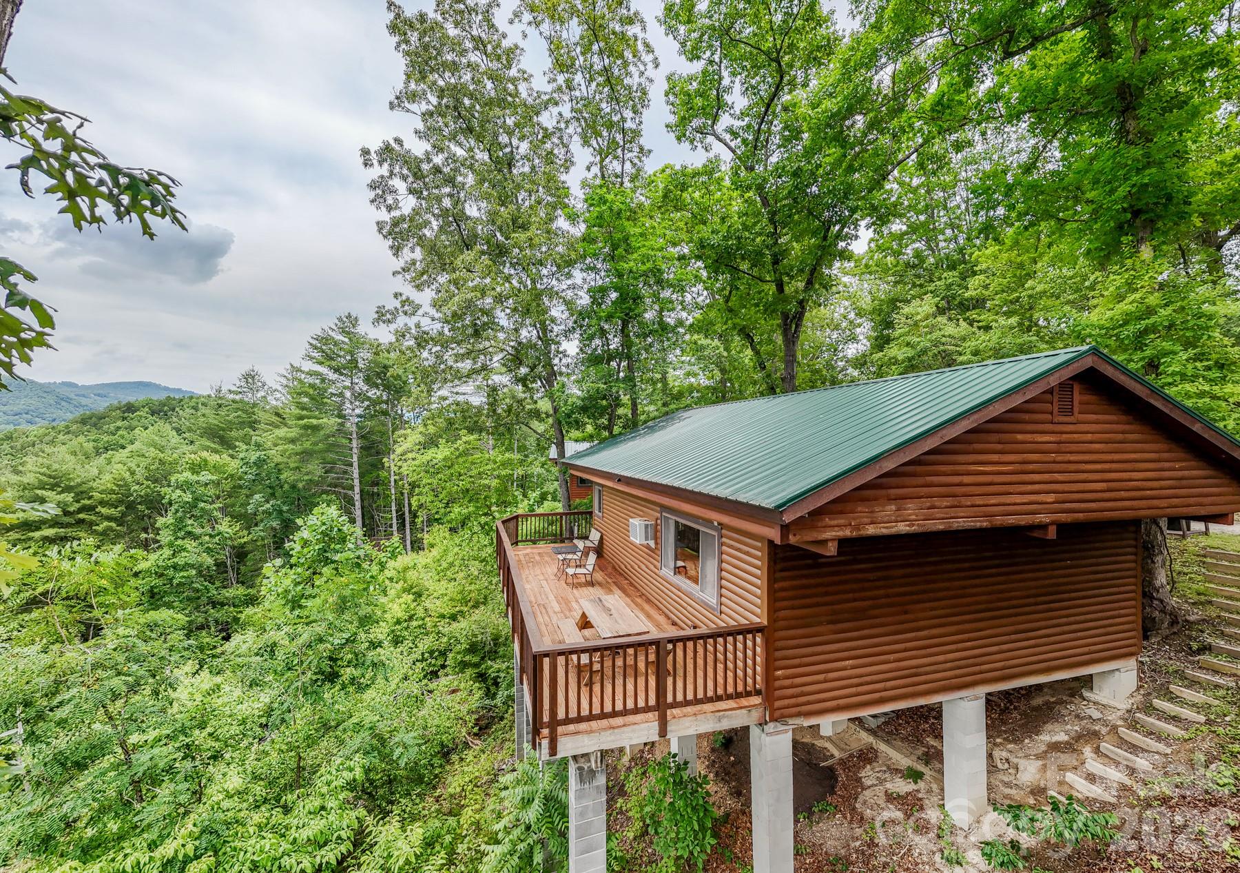 307 Blue Ridge Parkway — Bryson City