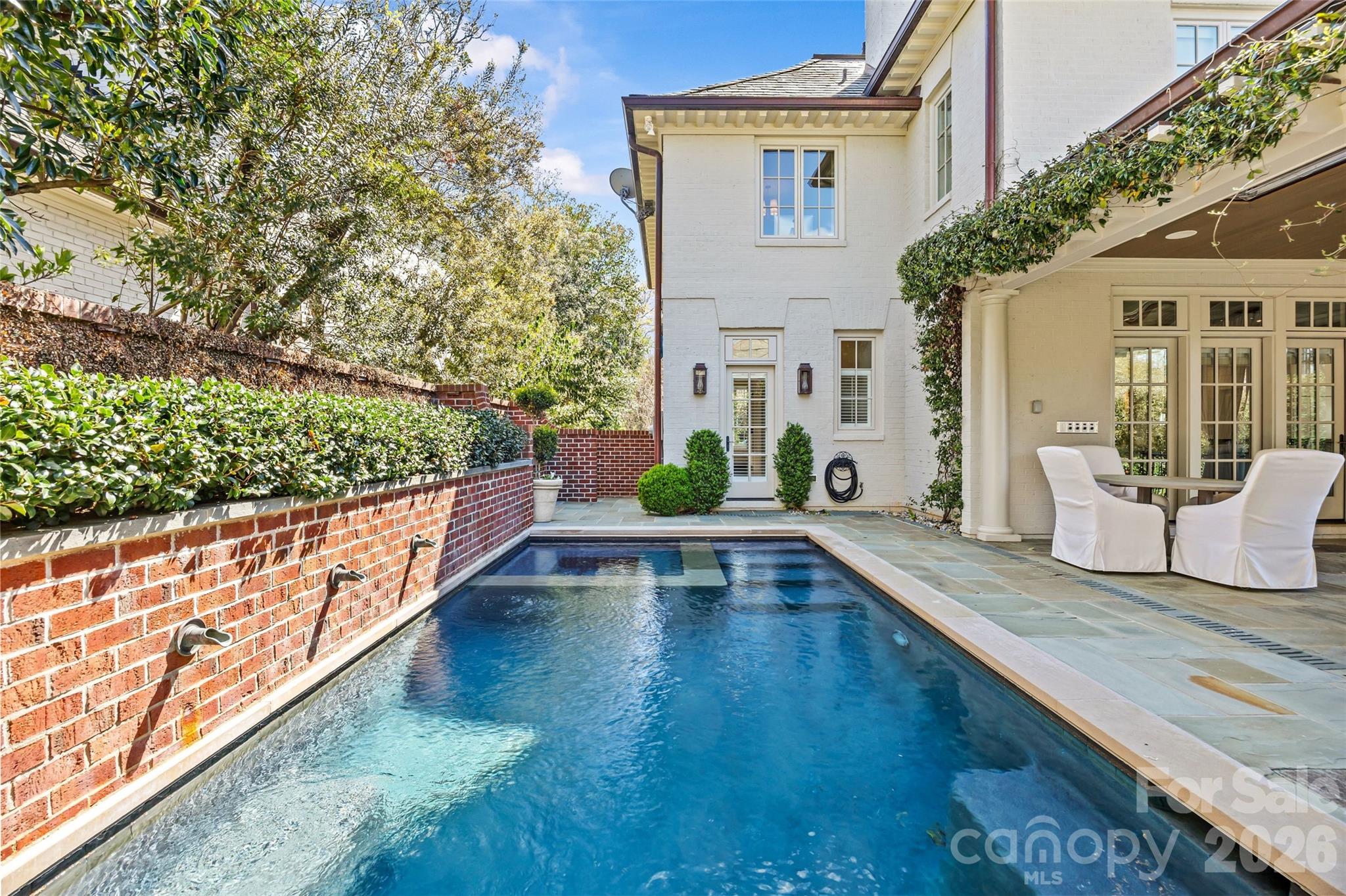 2031 Hastings Drive — Charlotte