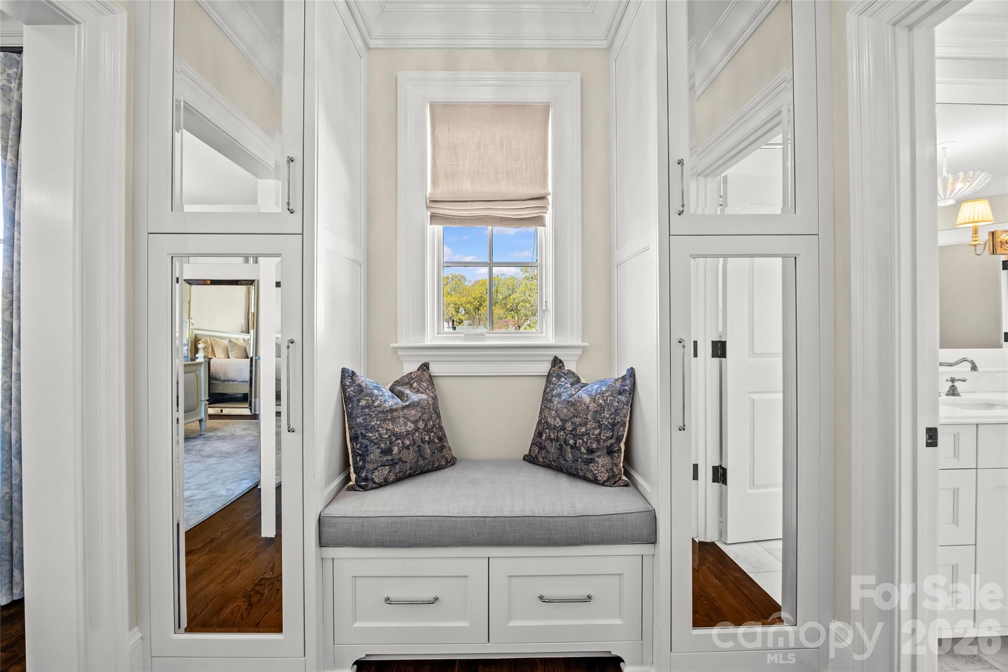 2031 Hastings Drive — Charlotte