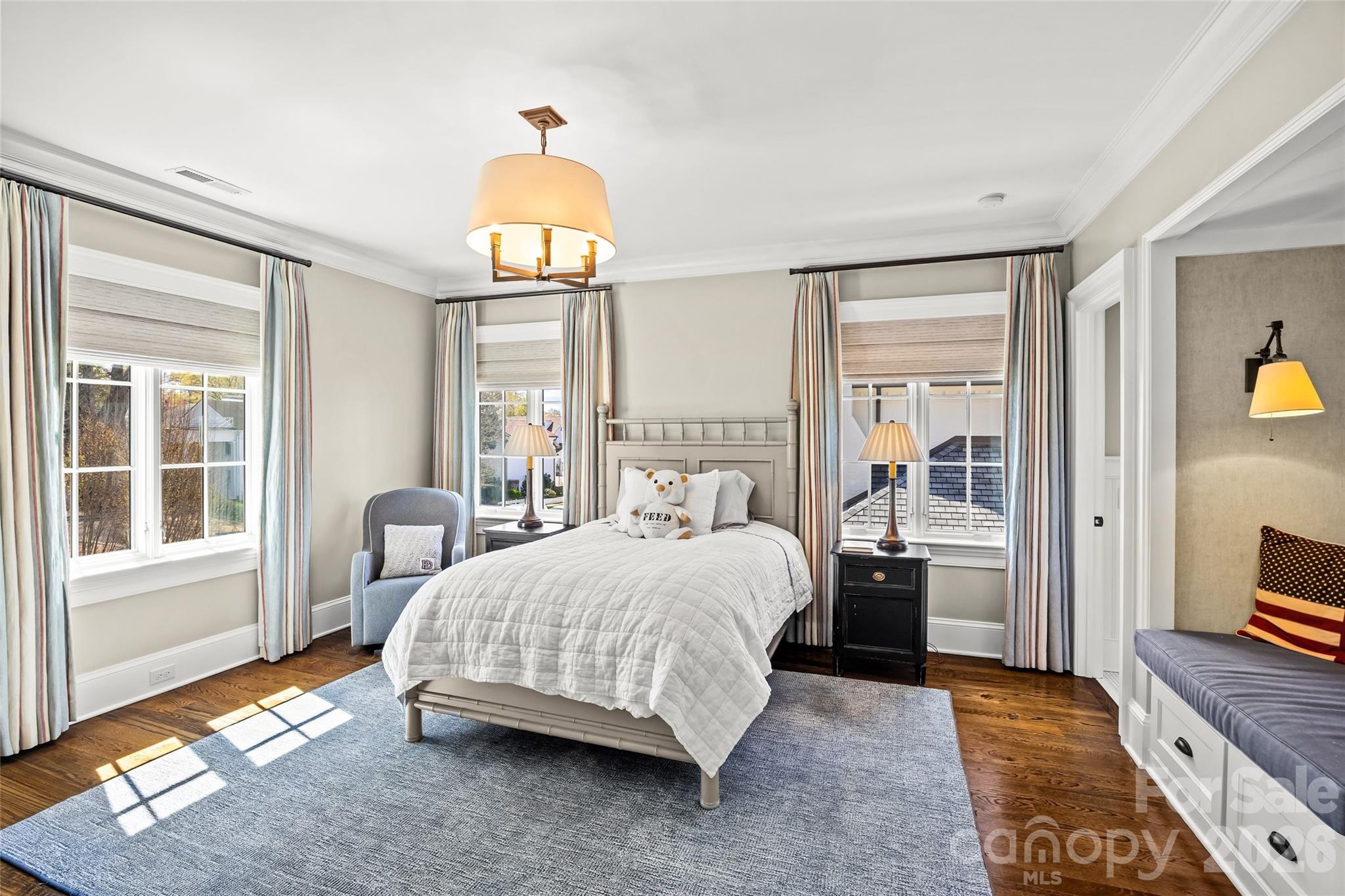 2031 Hastings Drive — Charlotte