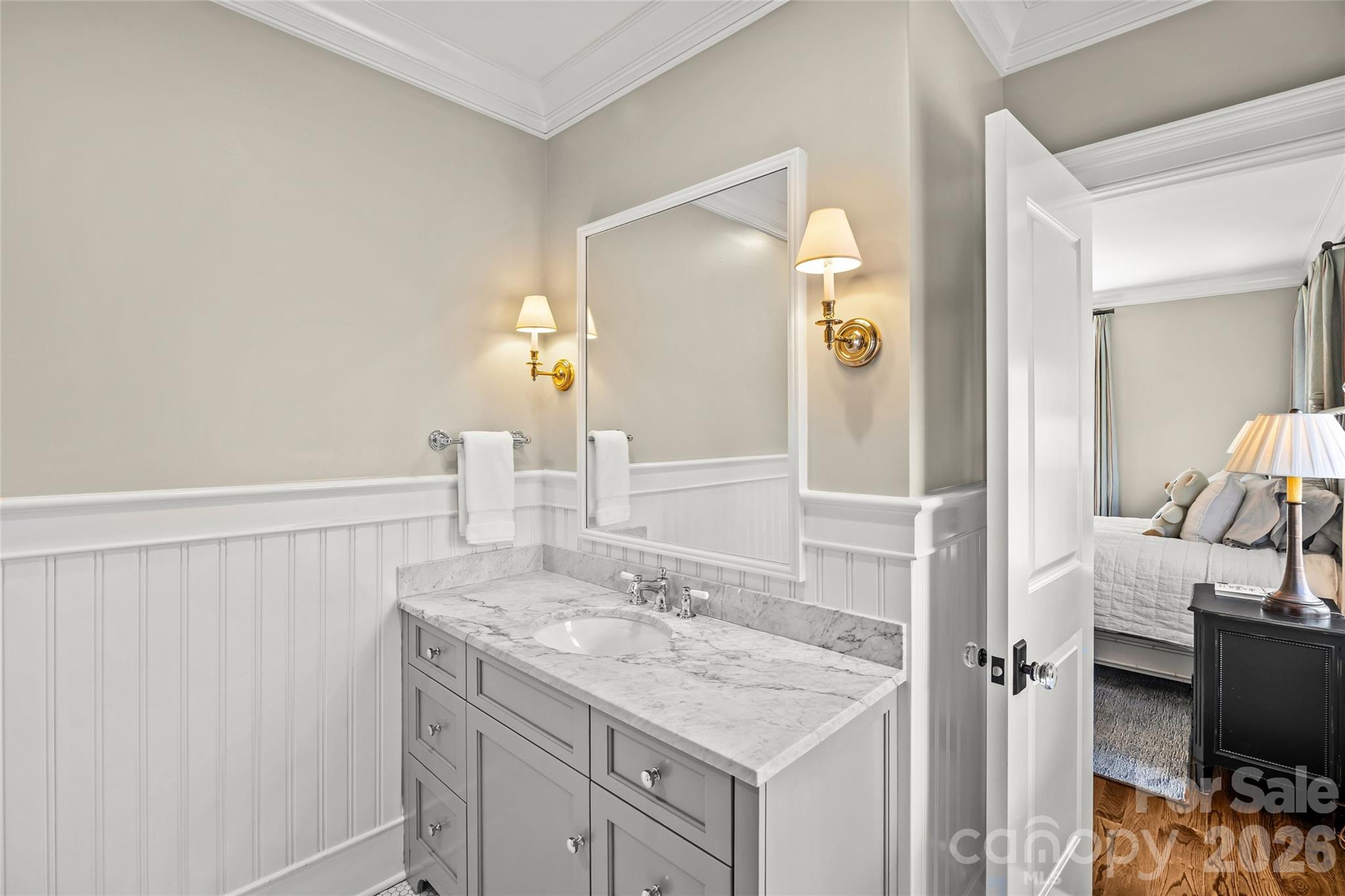 2031 Hastings Drive — Charlotte