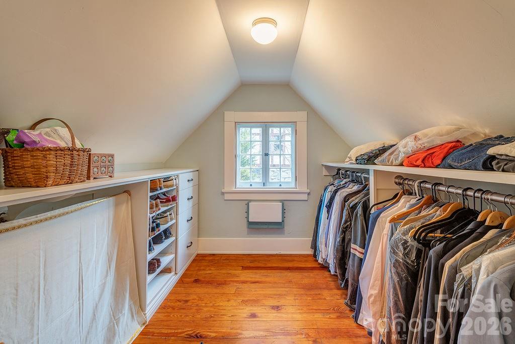 2 Hillside Walk — Asheville
