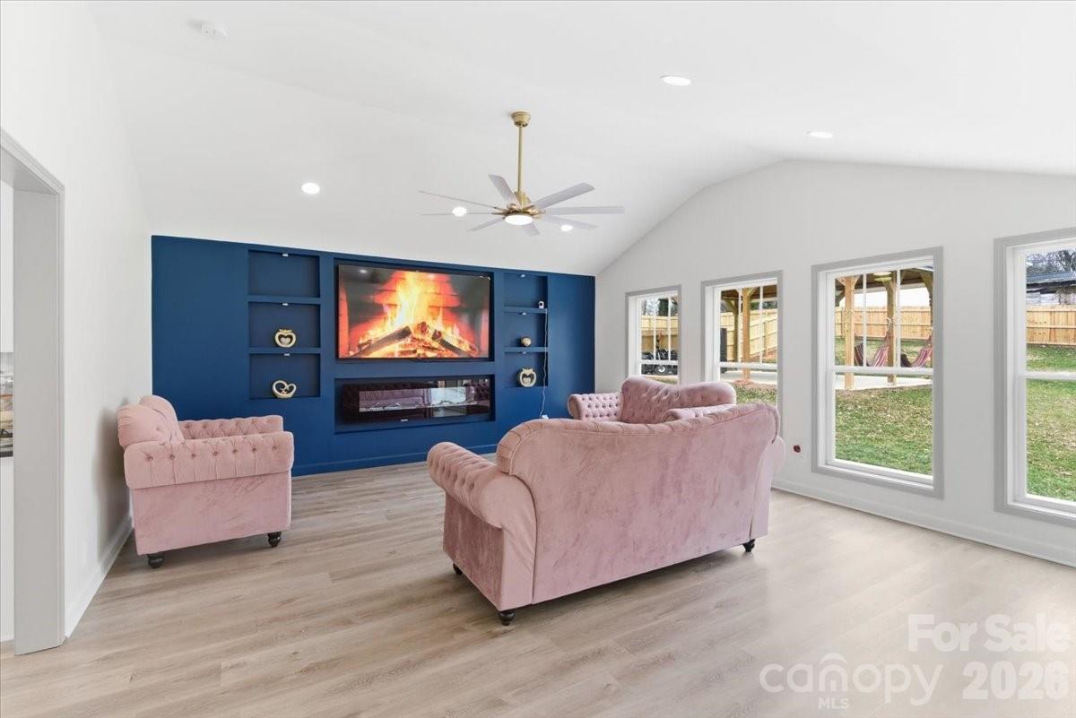 1416 Browdis Avenue — Kannapolis