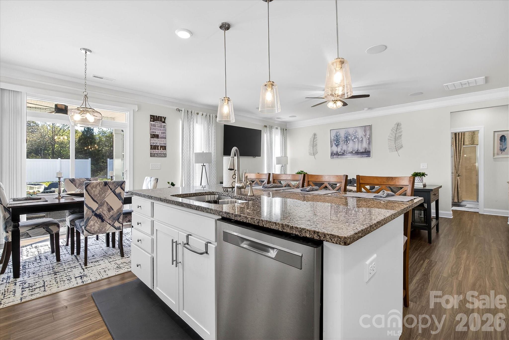 5516 Verona Road — Charlotte