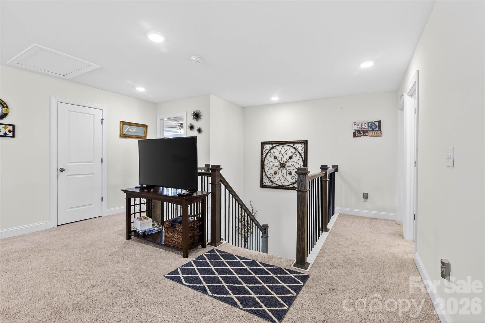5516 Verona Road — Charlotte