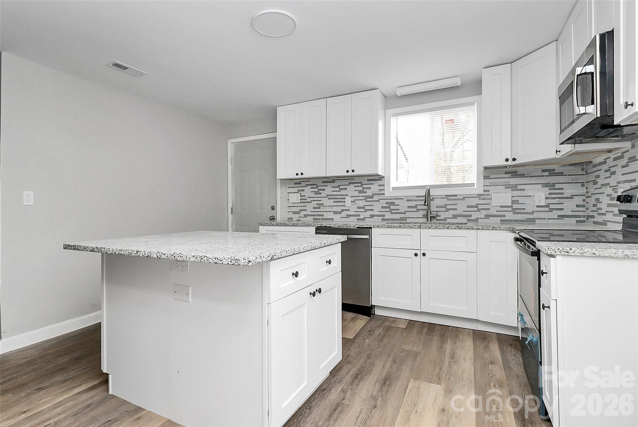 55 Dunn Street — Belmont