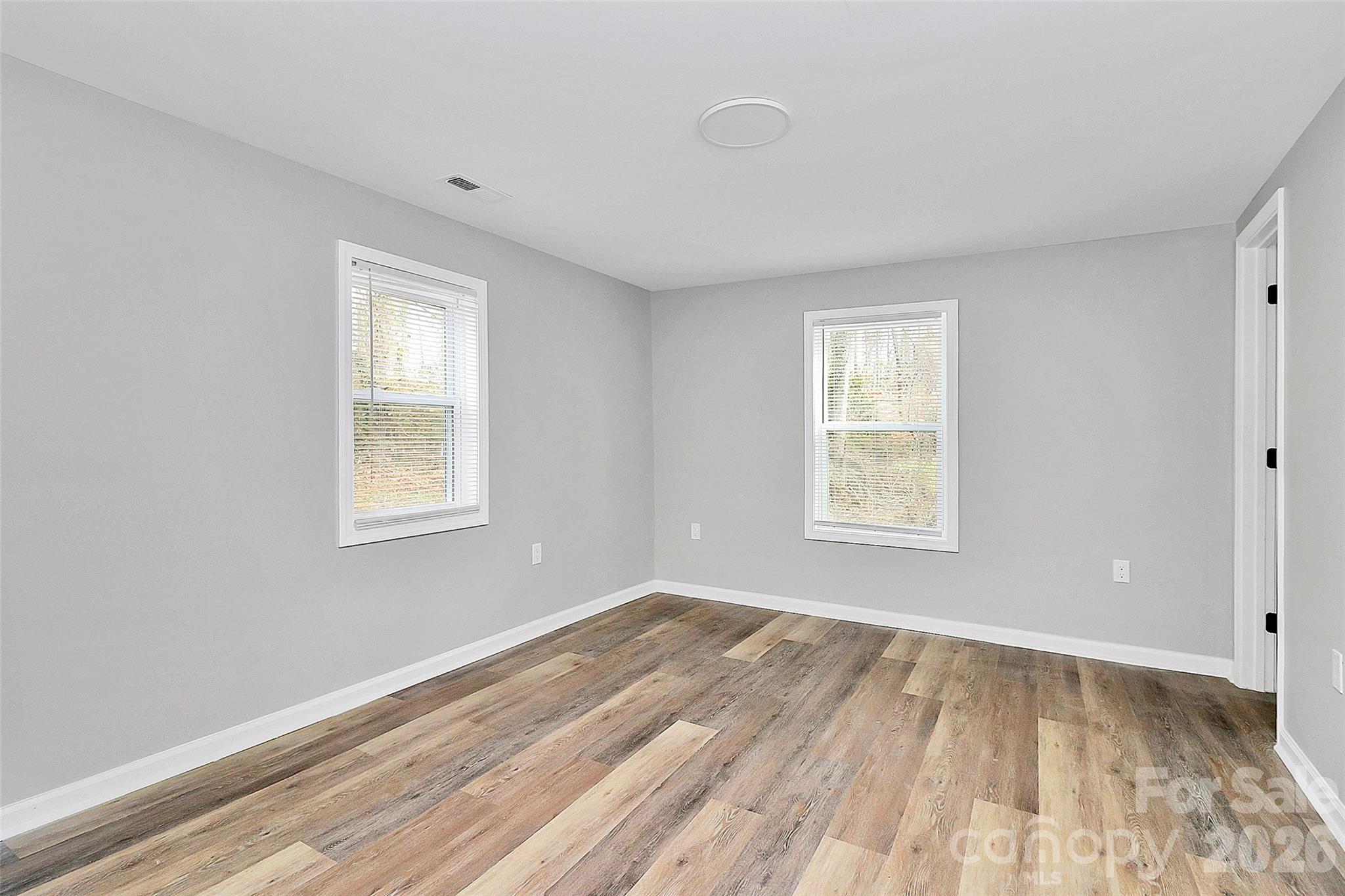 55 Dunn Street — Belmont
