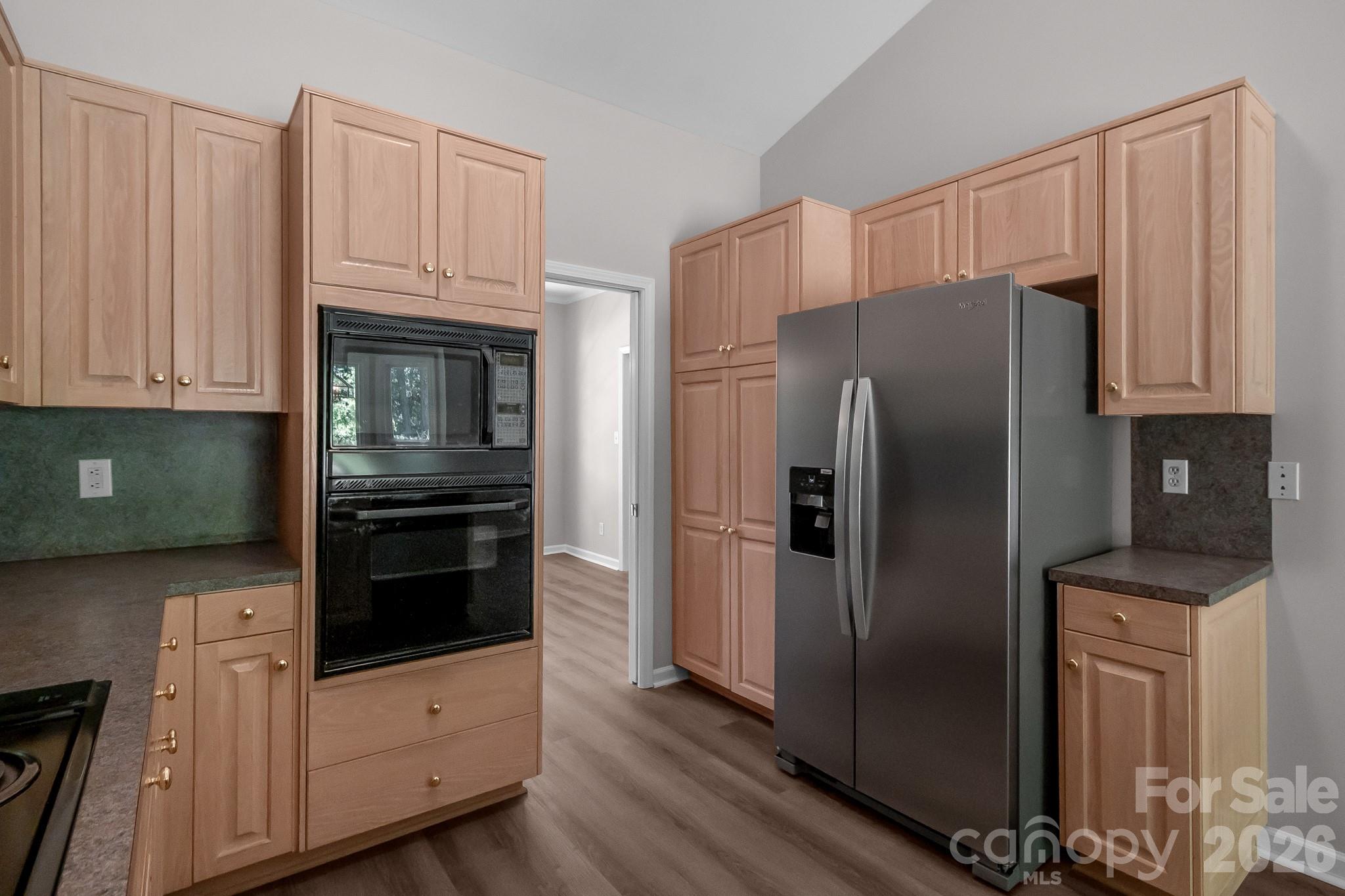 10713 Ridge Acres Road — Charlotte