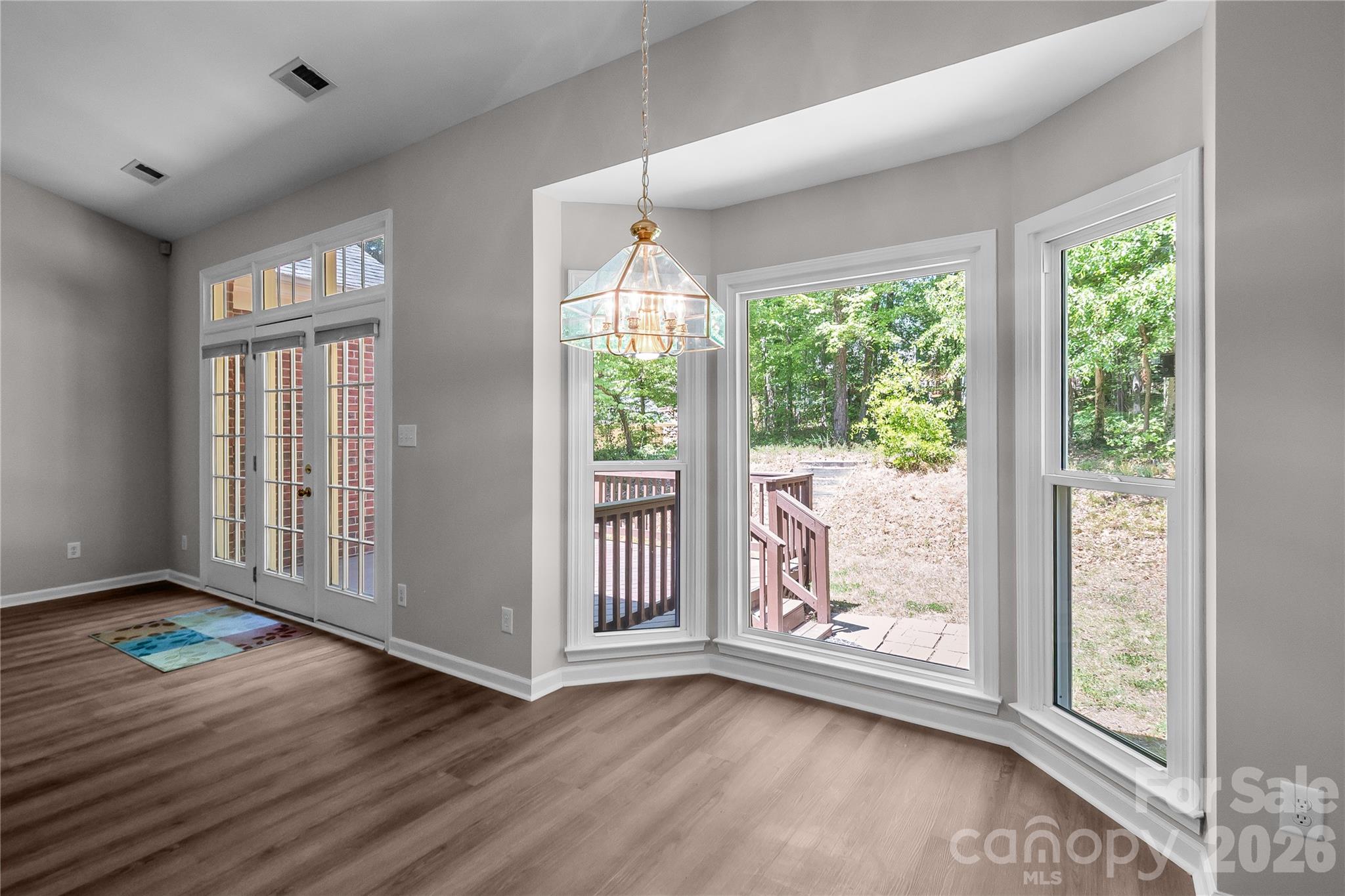 10713 Ridge Acres Road — Charlotte