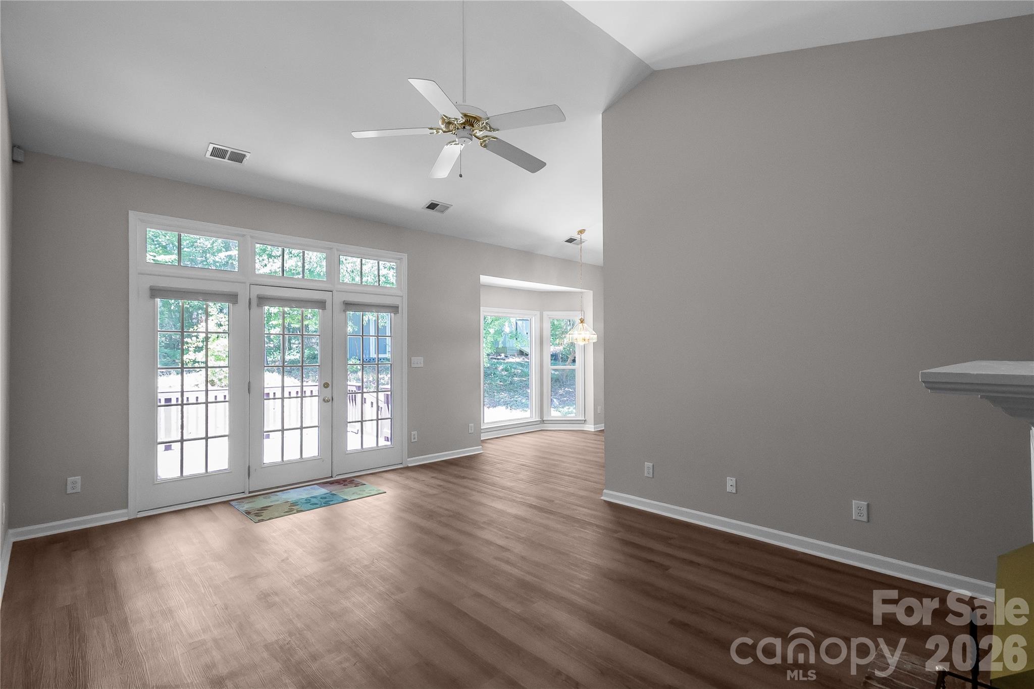 10713 Ridge Acres Road — Charlotte