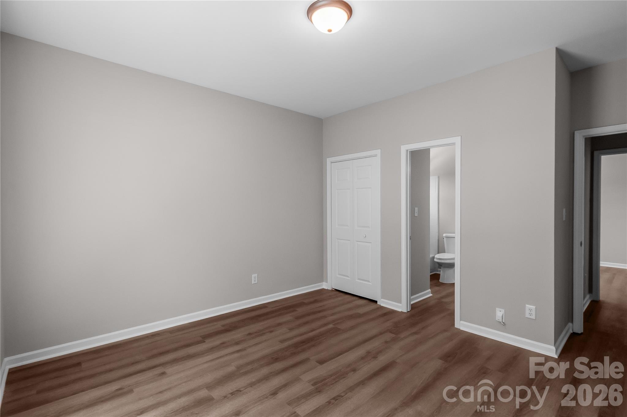 10713 Ridge Acres Road — Charlotte