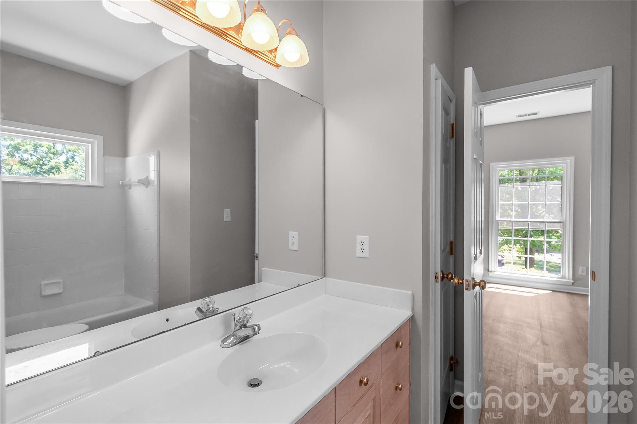 10713 Ridge Acres Road — Charlotte