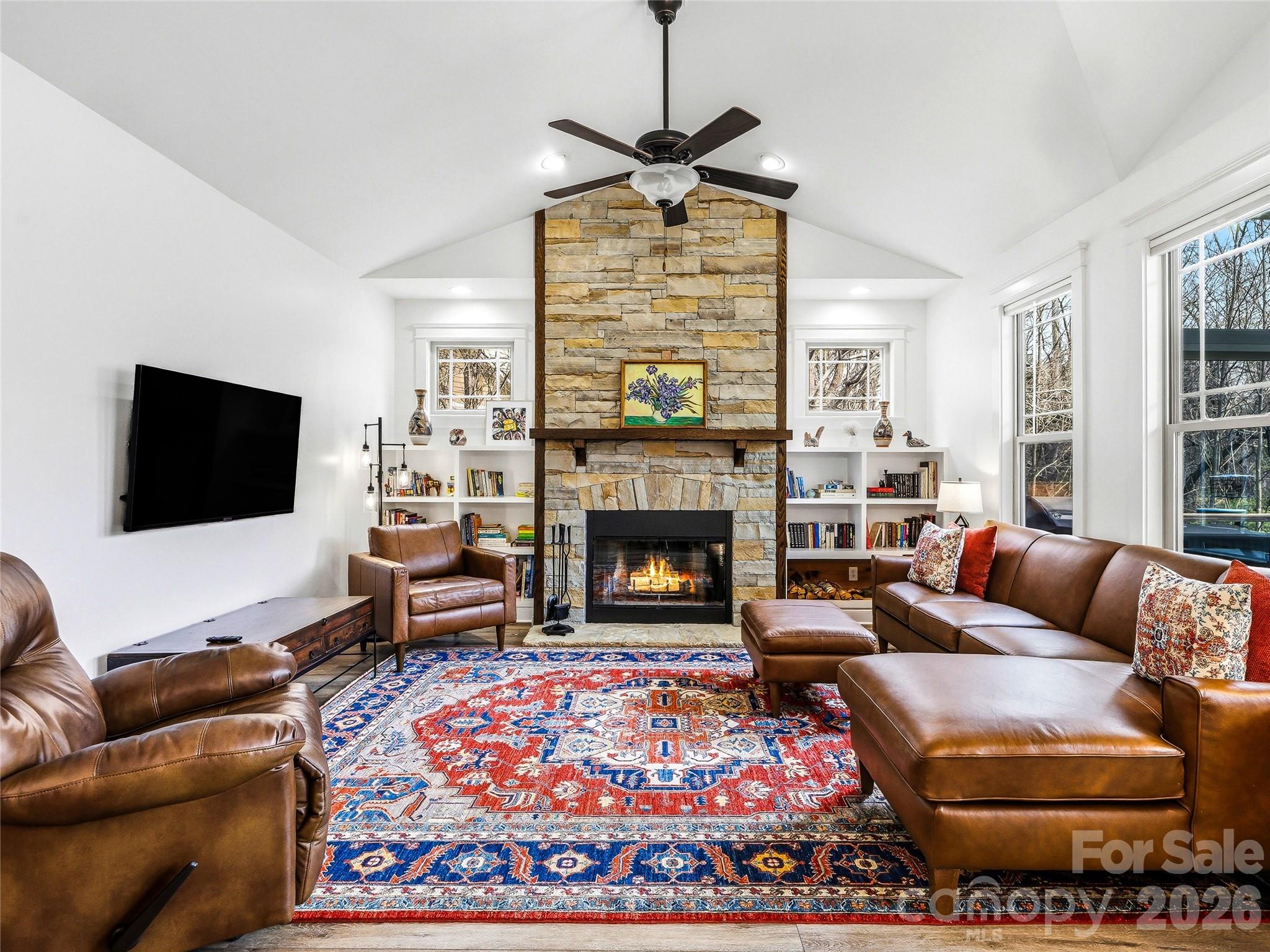 324 Fennel Dun Circle — Biltmore Lake